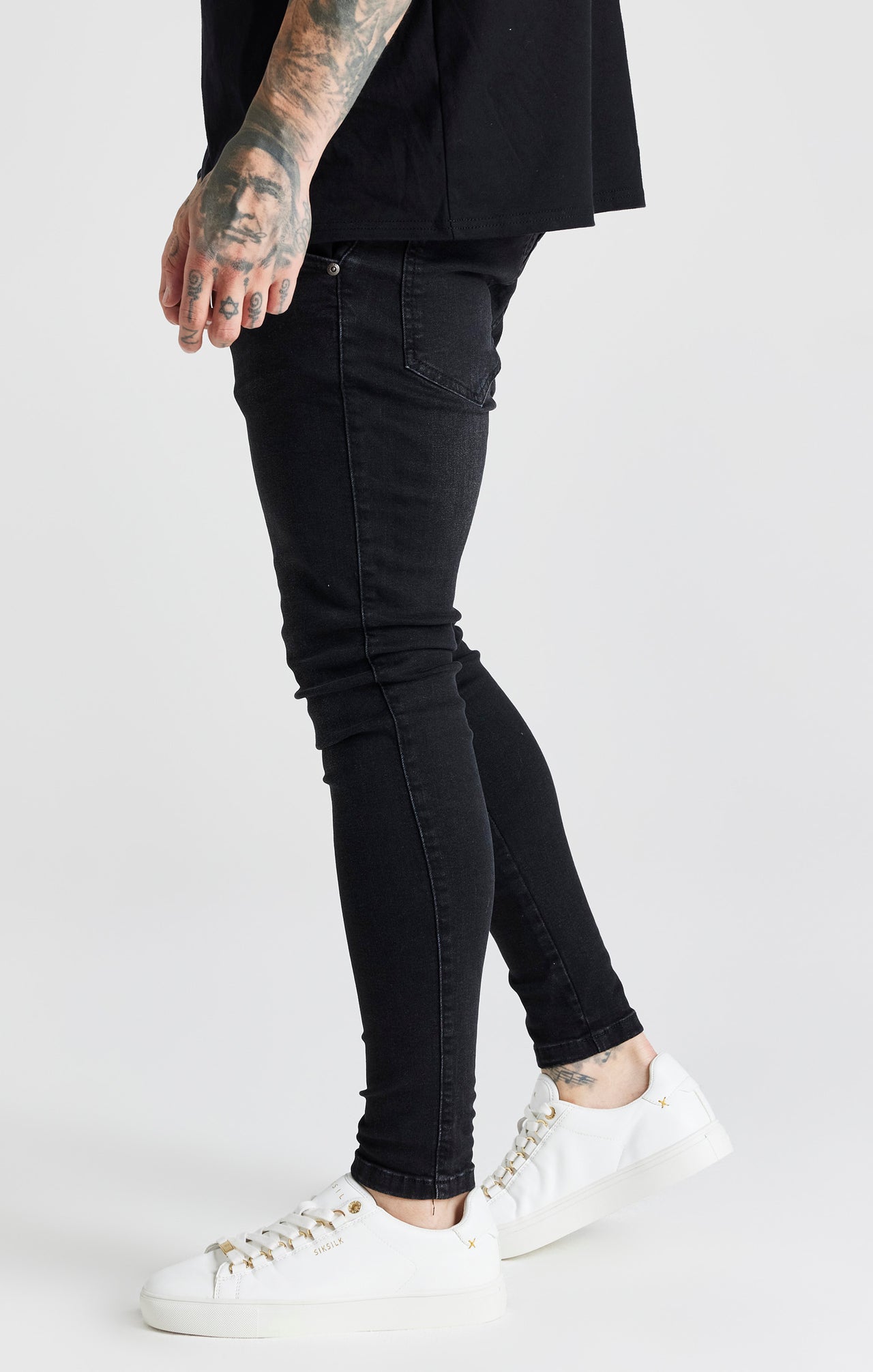 Black Washed Essential Skinny Jean (1)