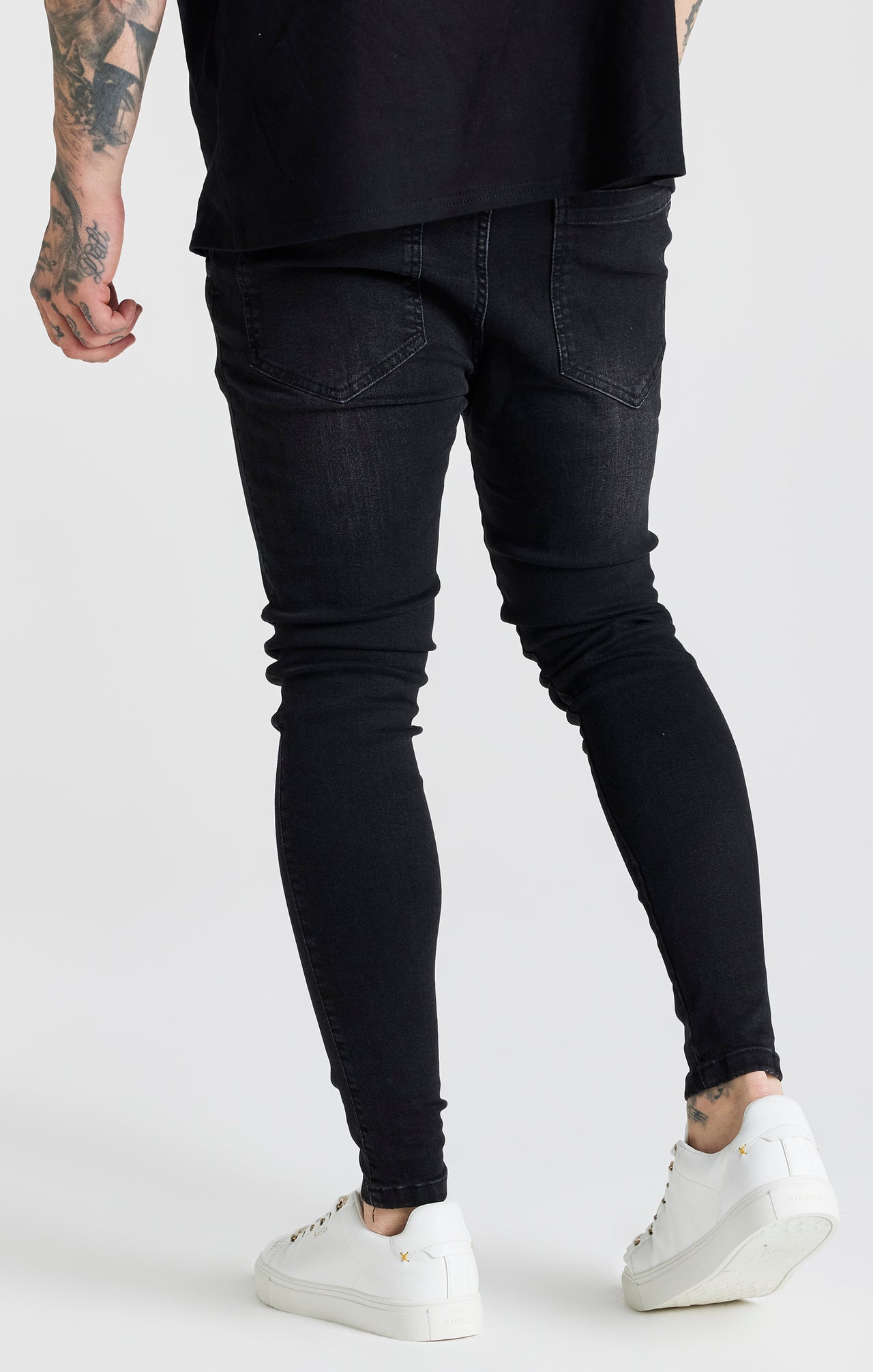 Black Washed Essential Skinny Jean (3)
