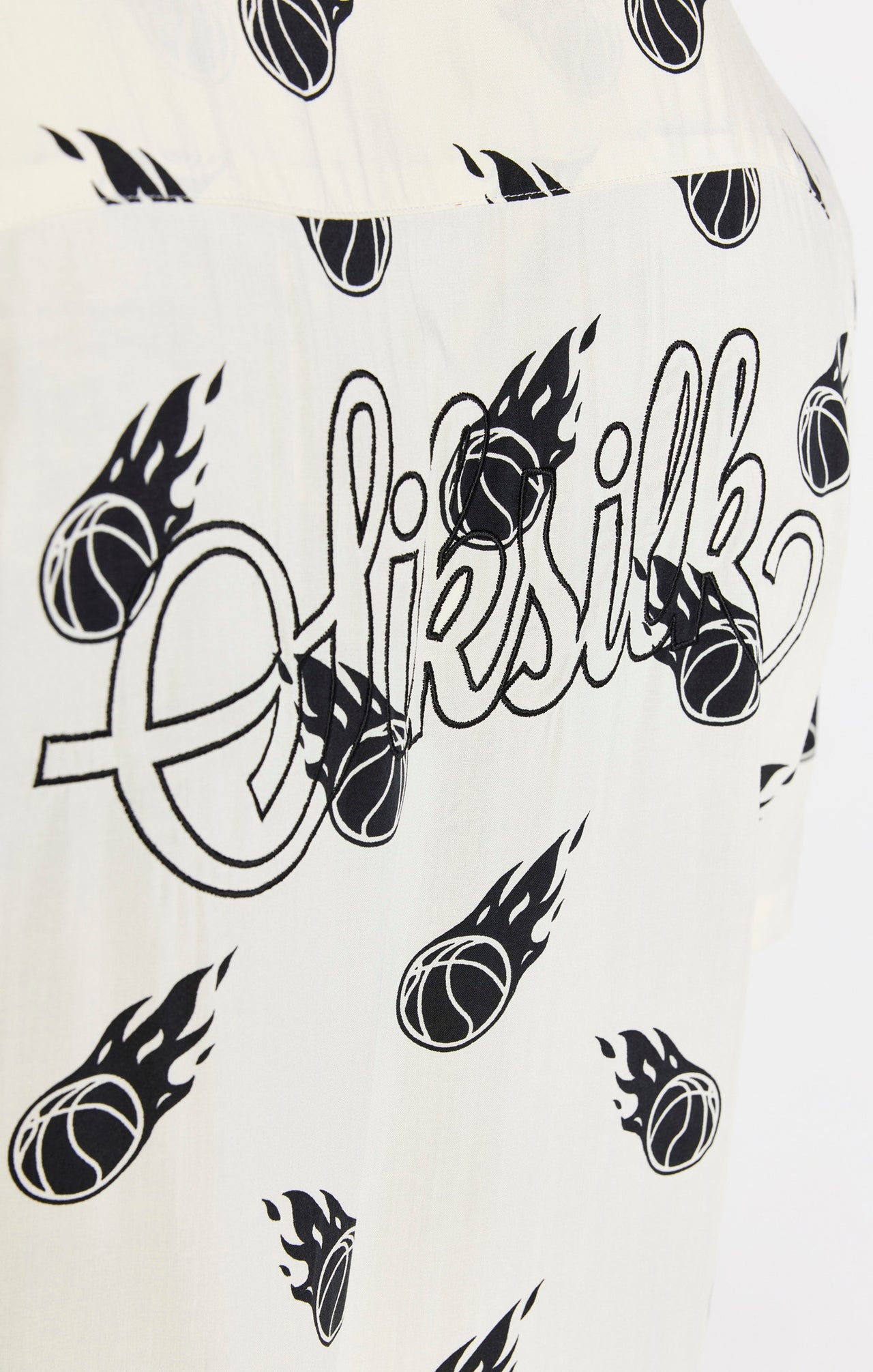 Space Jam x SikSilk Ecru Print Oversized Shirt (2)