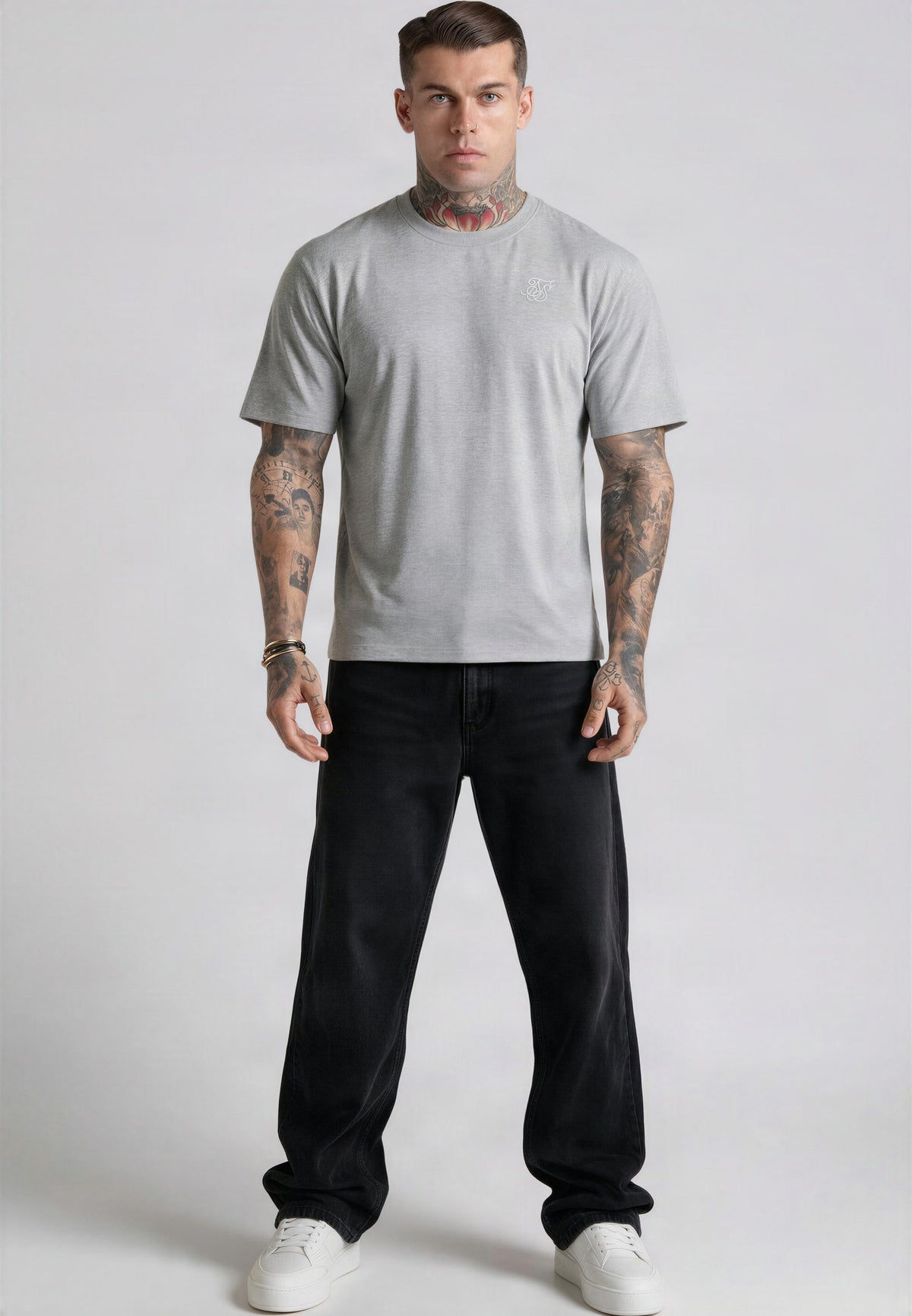 Essentials Regular Fit T-Shirt (2)