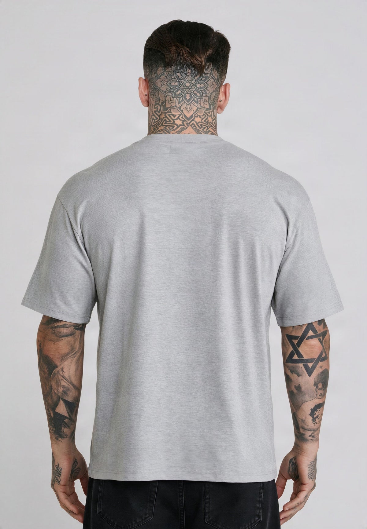 Essentials Regular Fit T-Shirt (4)