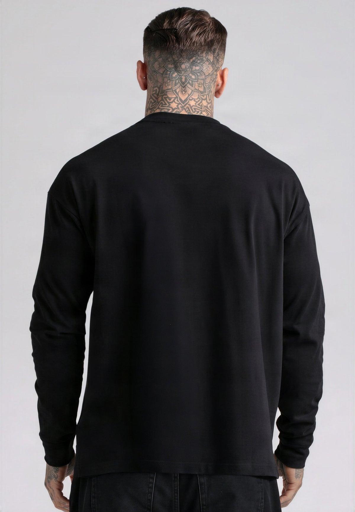 Essentials LS Regular Fit T-Shirt (4)