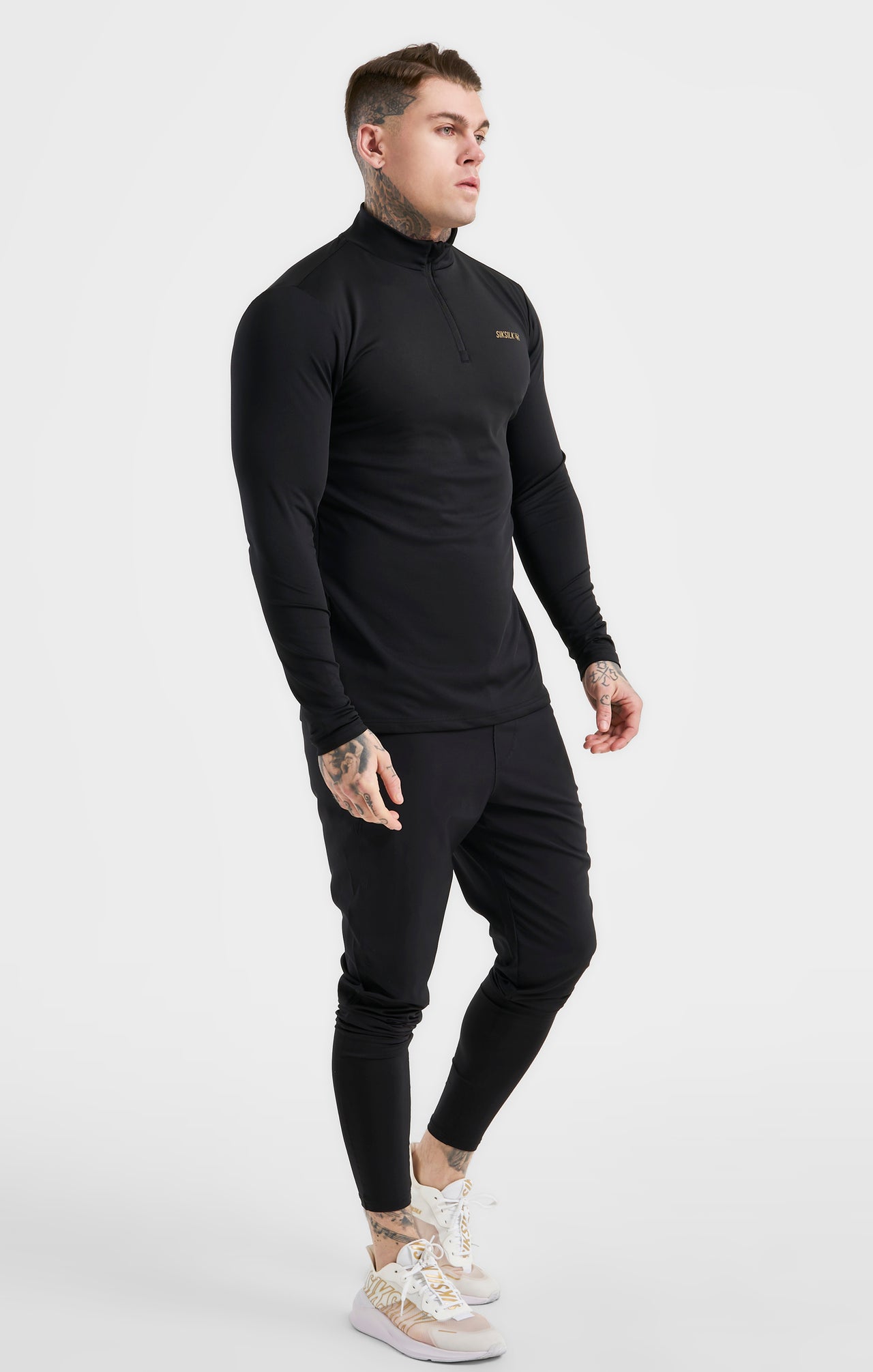 Black Sports Zip Thru (3)