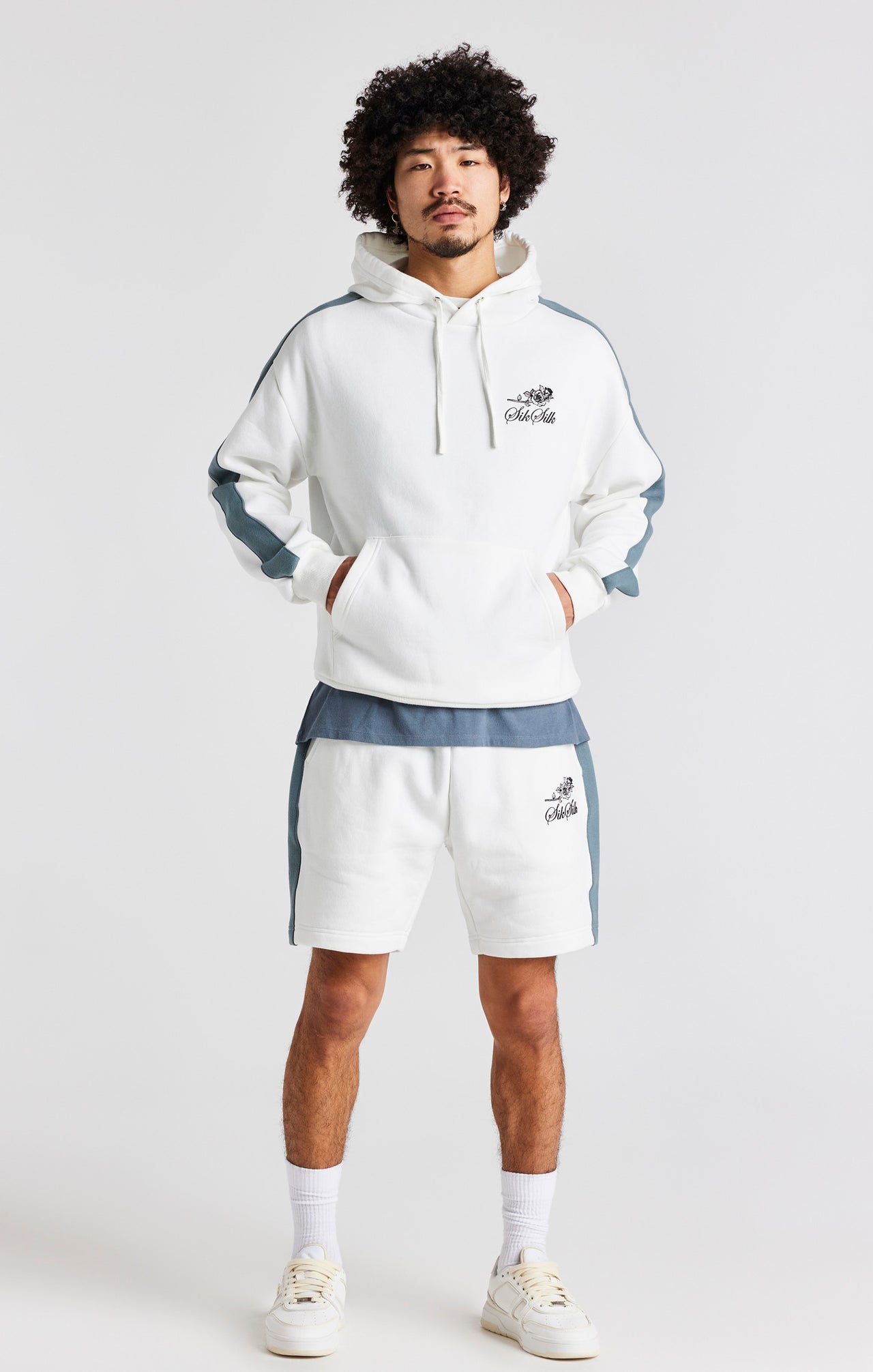 White Rose Oversized Hoodie (2)