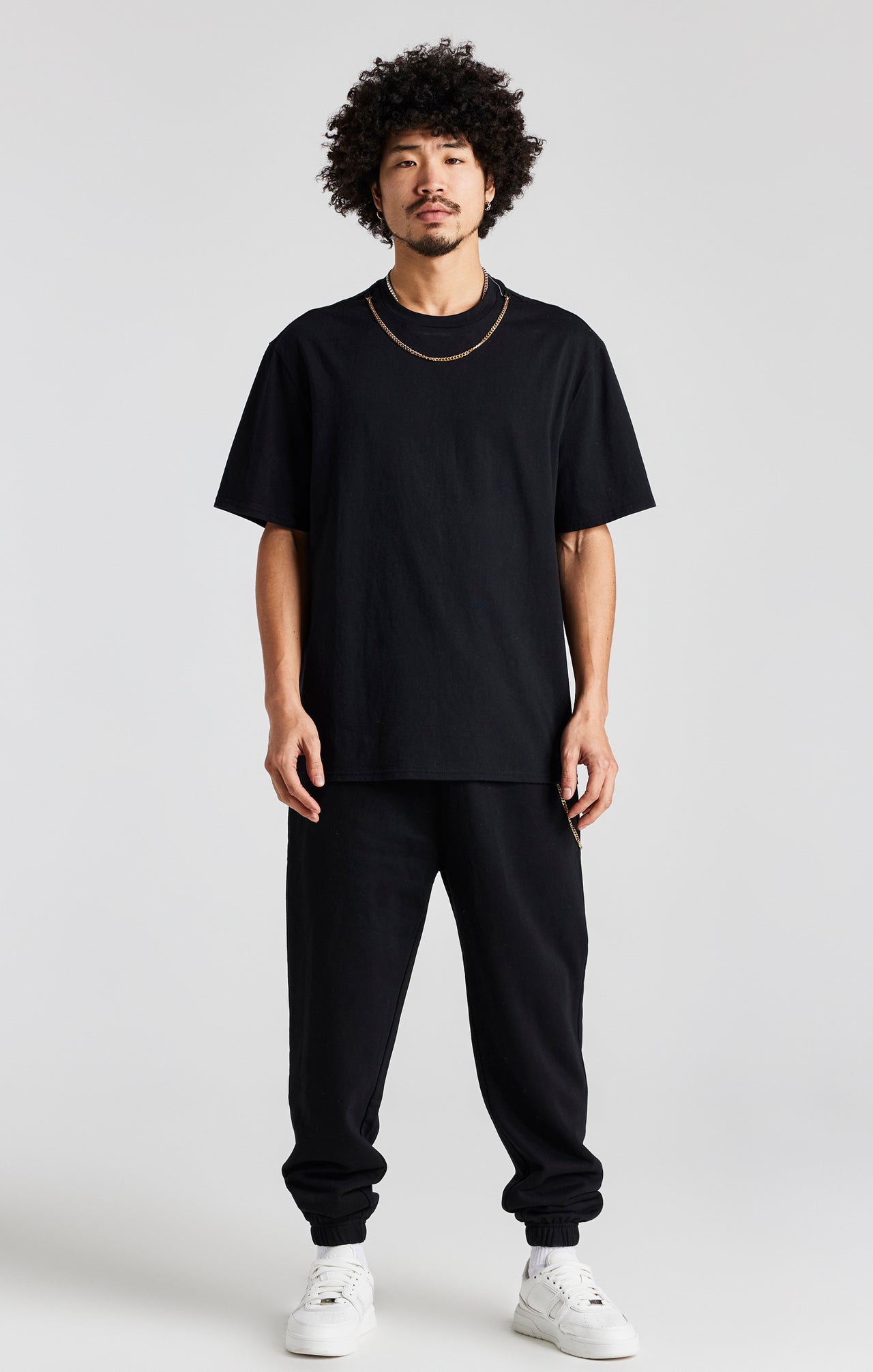 Black Chain Jogger (2)