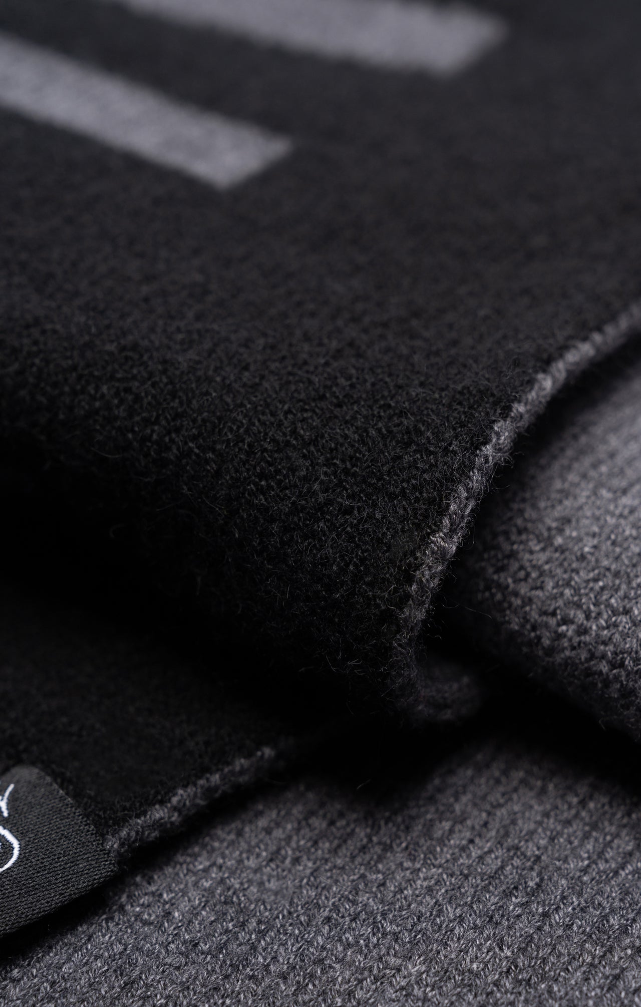 Black Knitted Scarf (2)