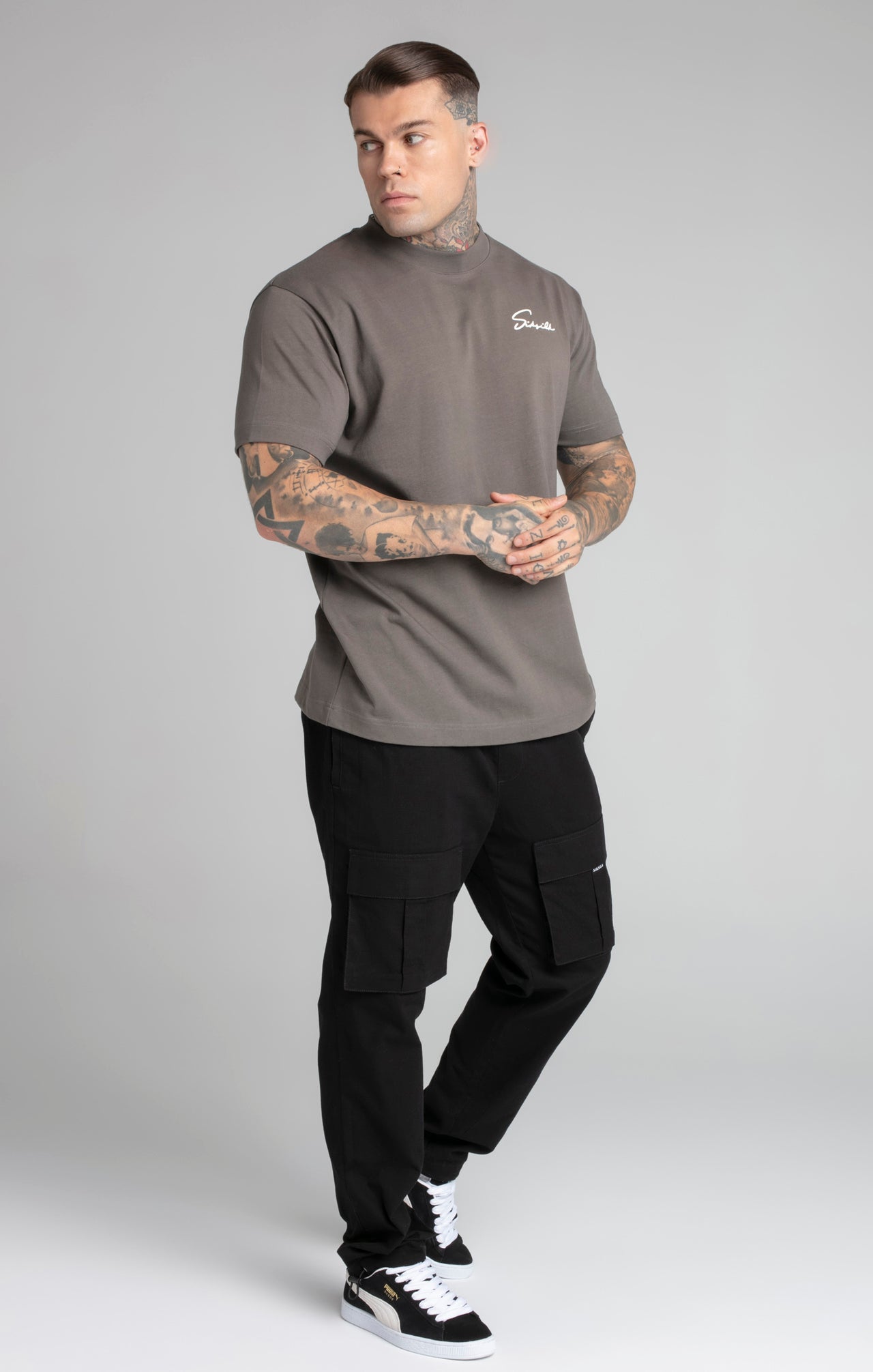 Script T-Shirt (3)