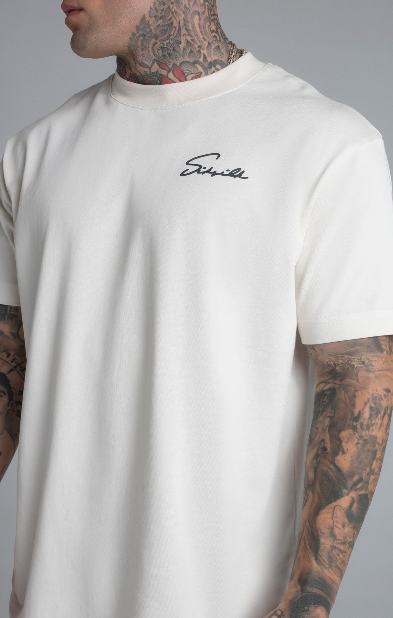 Script T-Shirt (2)