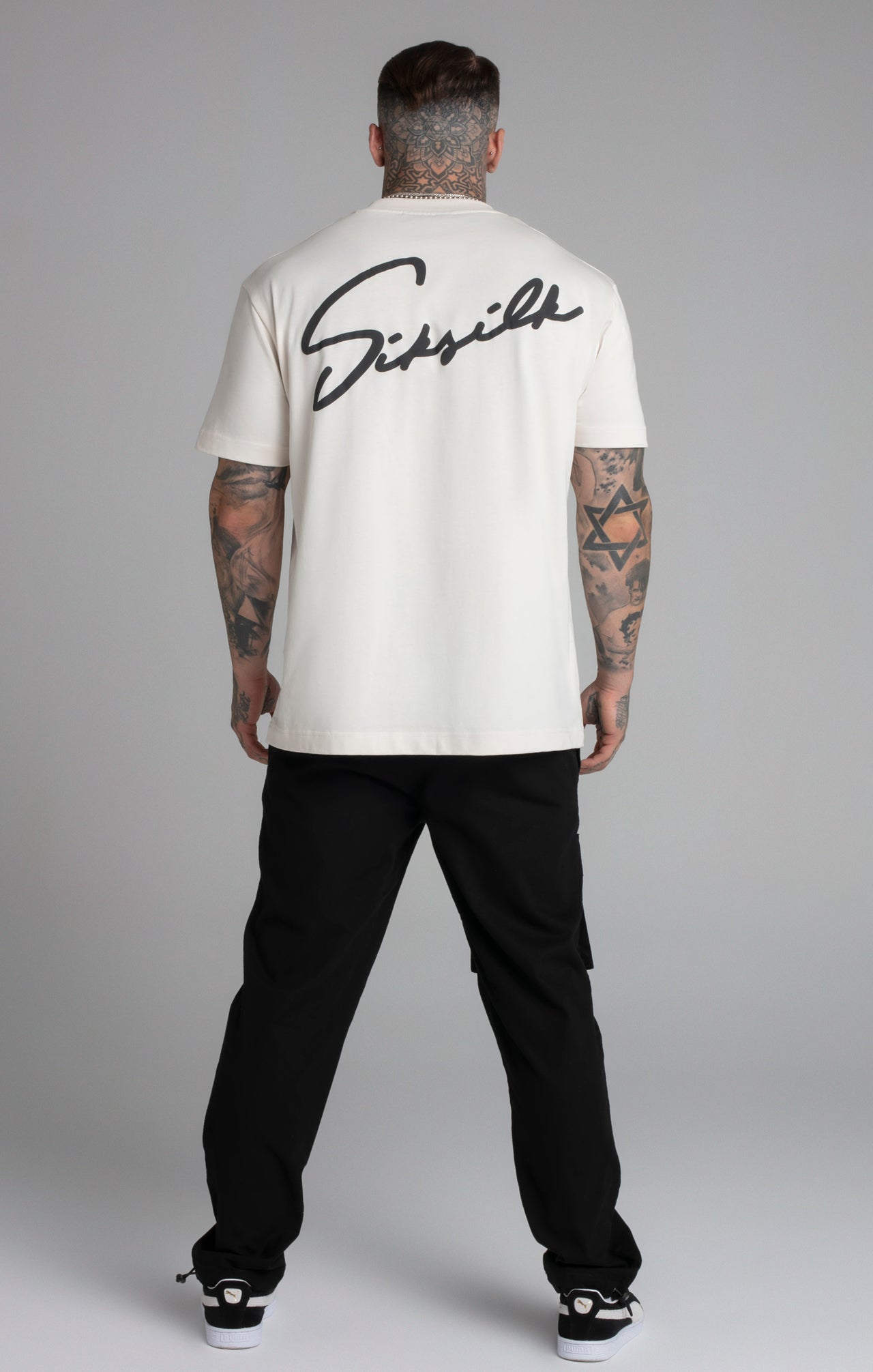 Script T-Shirt (4)