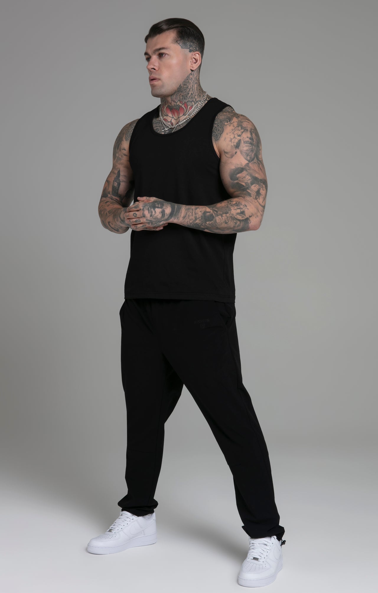 White Black Pack of 2 Vests (1)