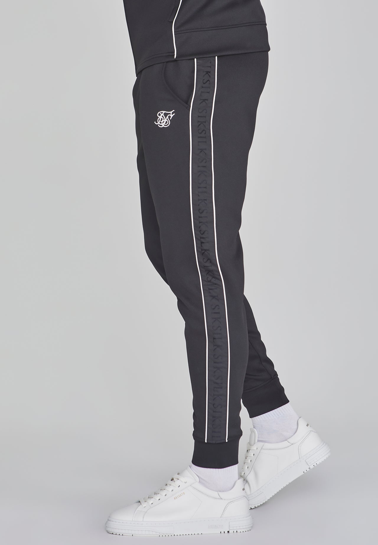 Black Tracksuit (1)