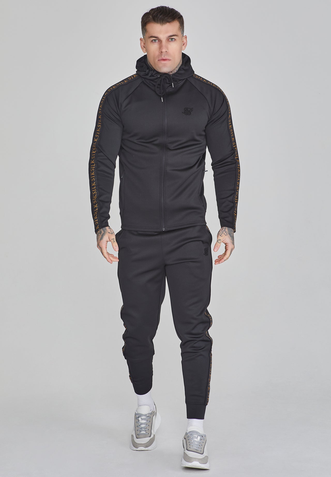 Black Gold Hoodie and Joggers Set (3)