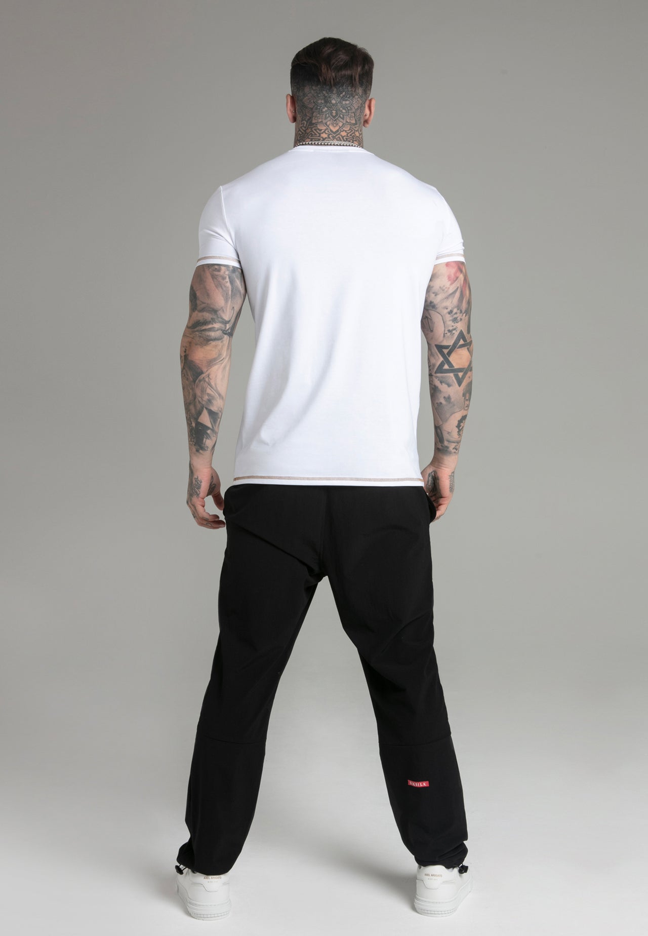 White Muscle Fit T-Shirt (4)