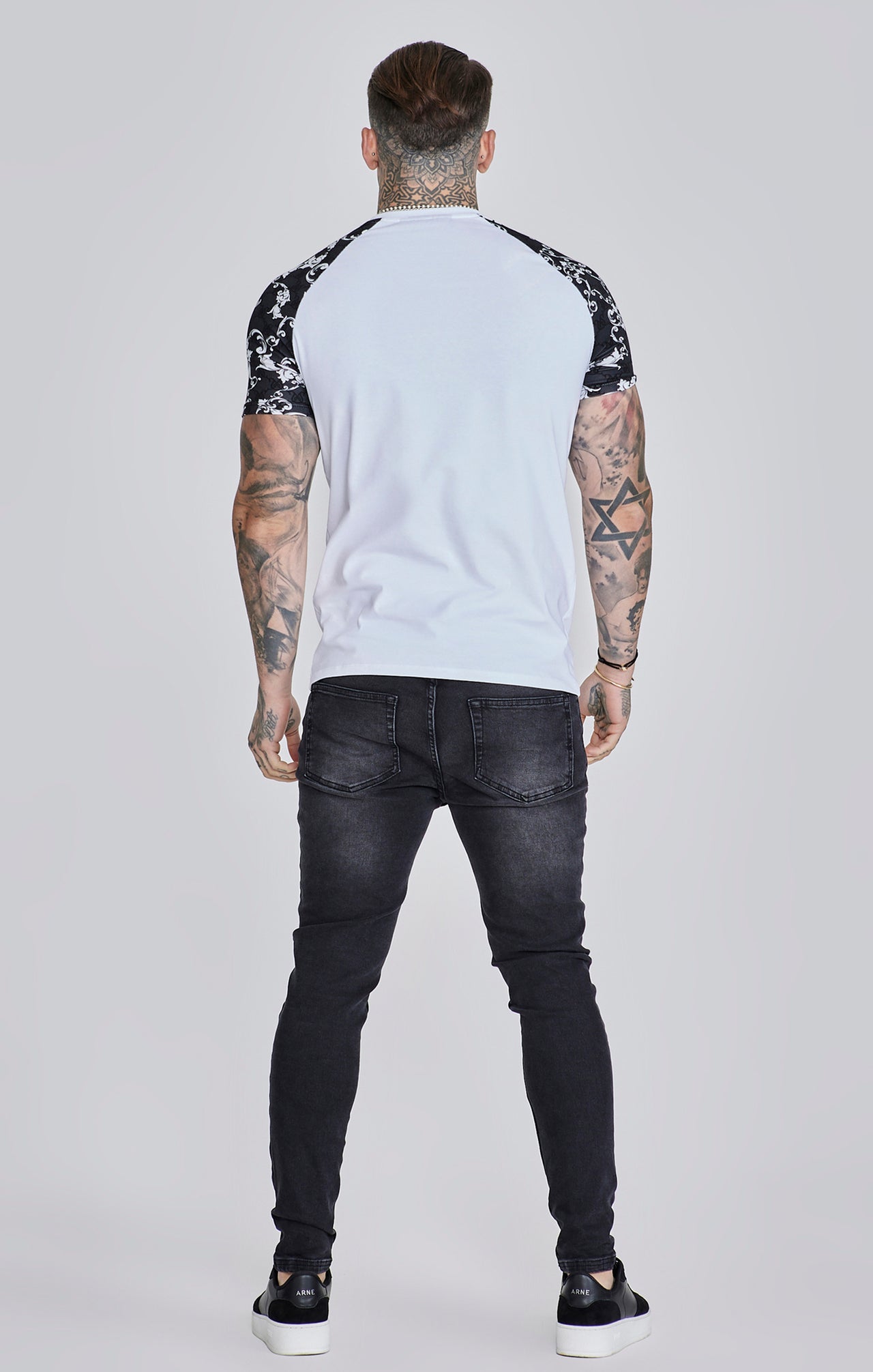 White Venetian T-Shirt (4)