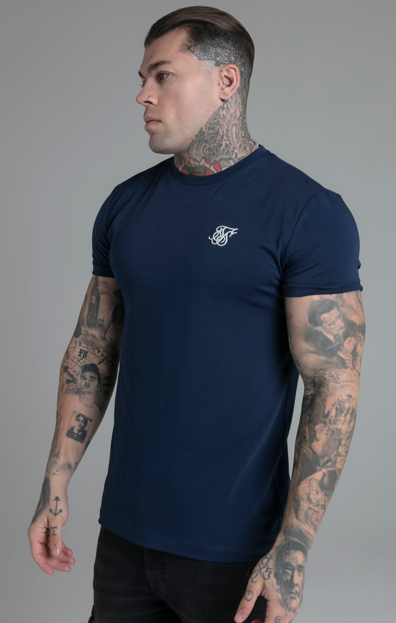 Navy Muscle Fit T-Shirt