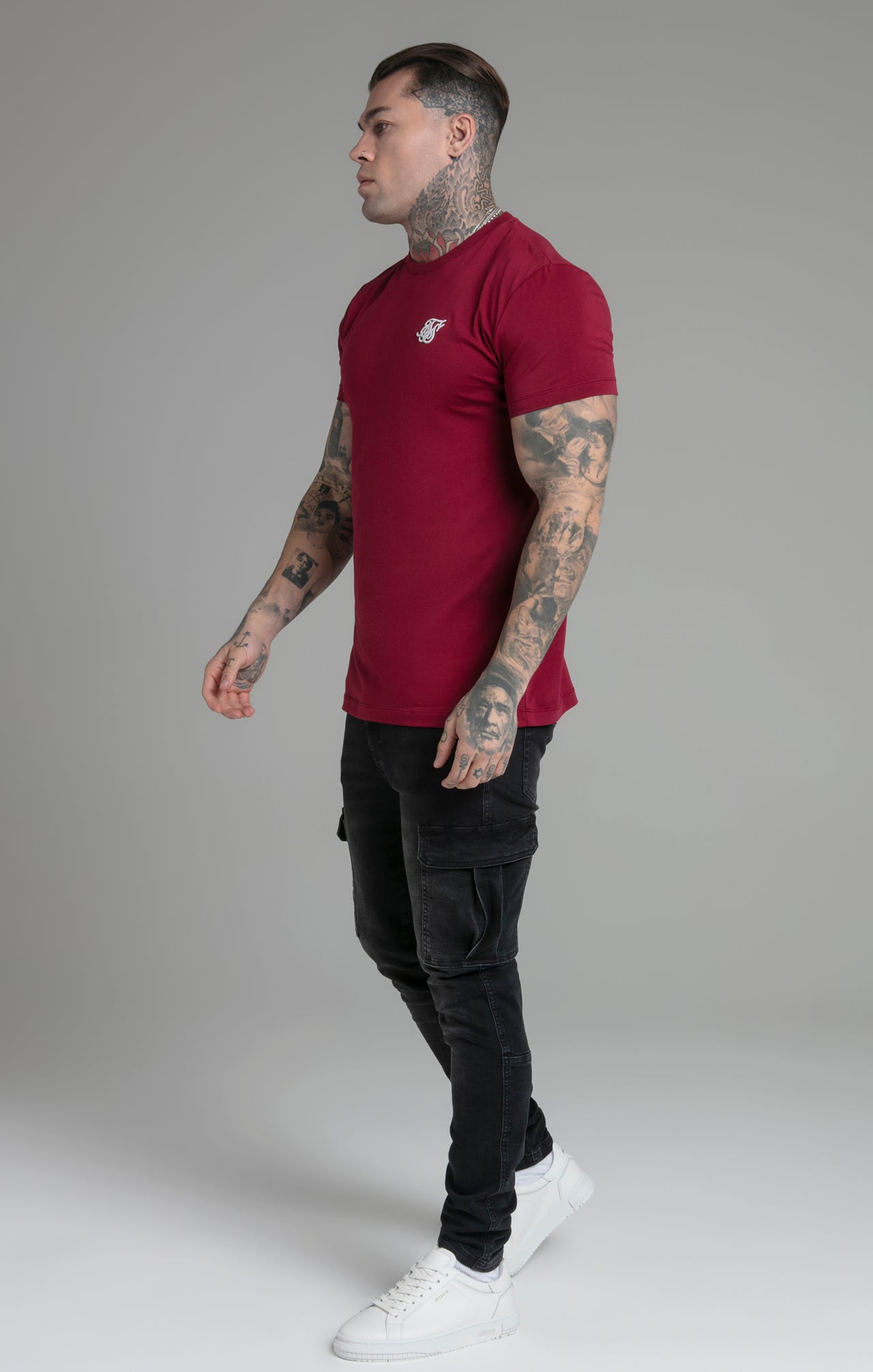 Burgundy Muscle Fit T-Shirt (3)