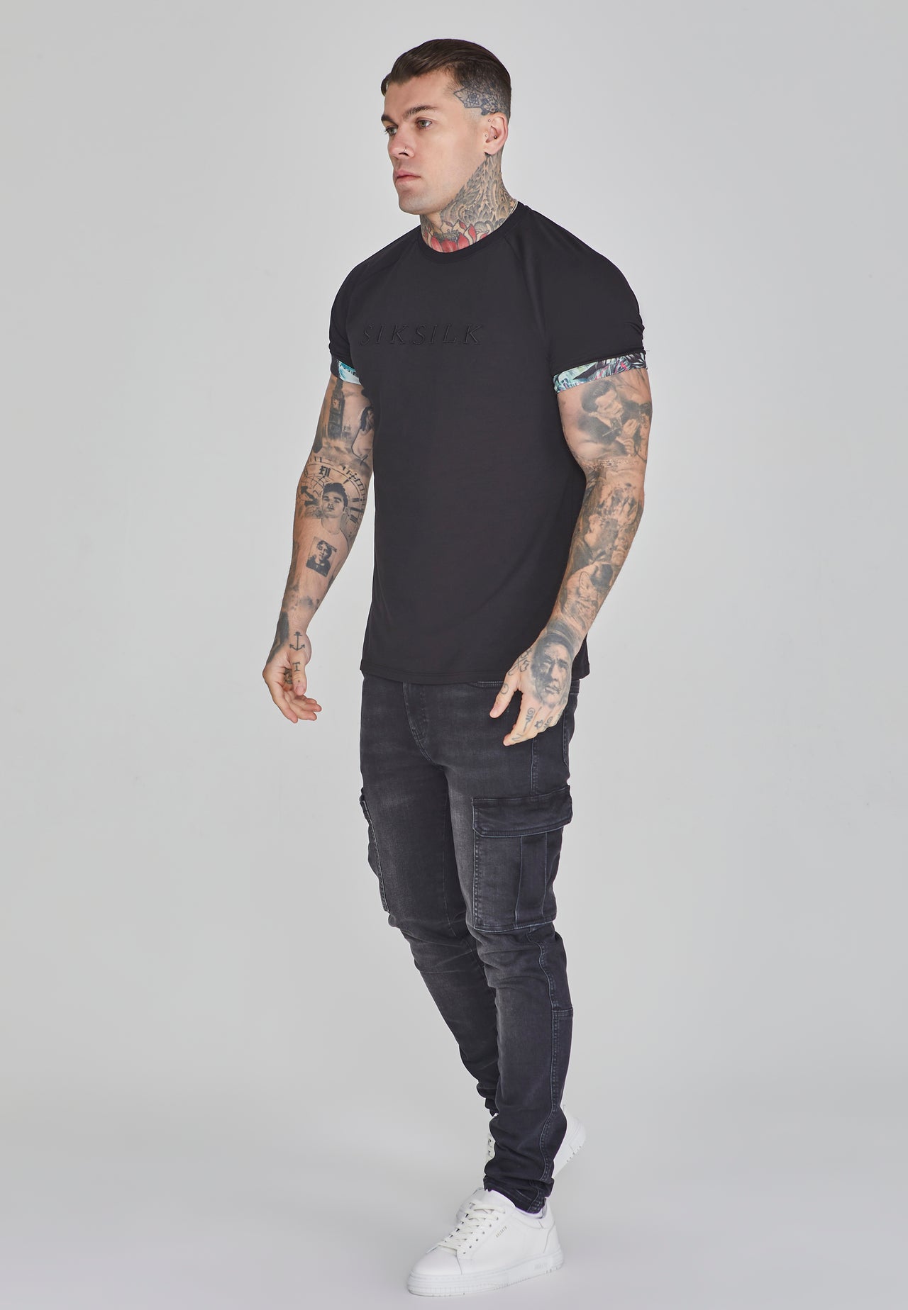 Black Roll Sleeve T-Shirt (3)