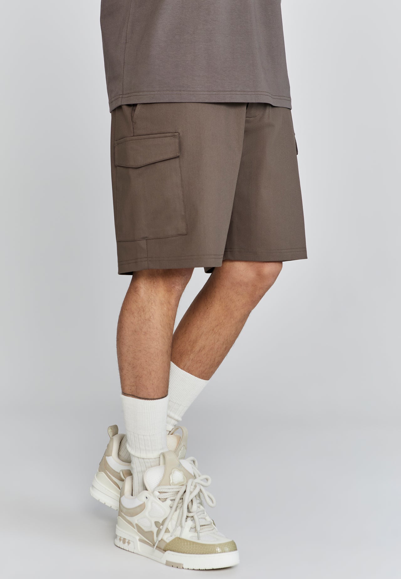 Brown Cargo Shorts (3)