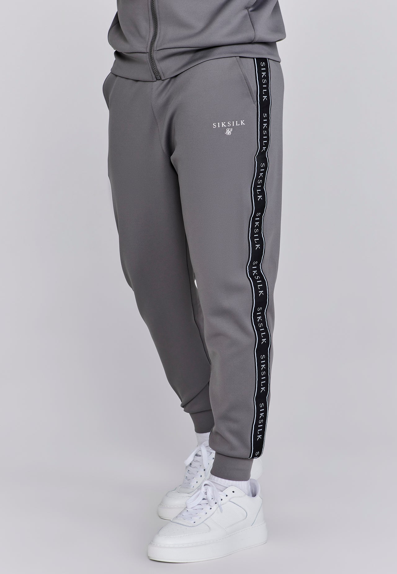 Grey Hoodie and Joggers Set (2)