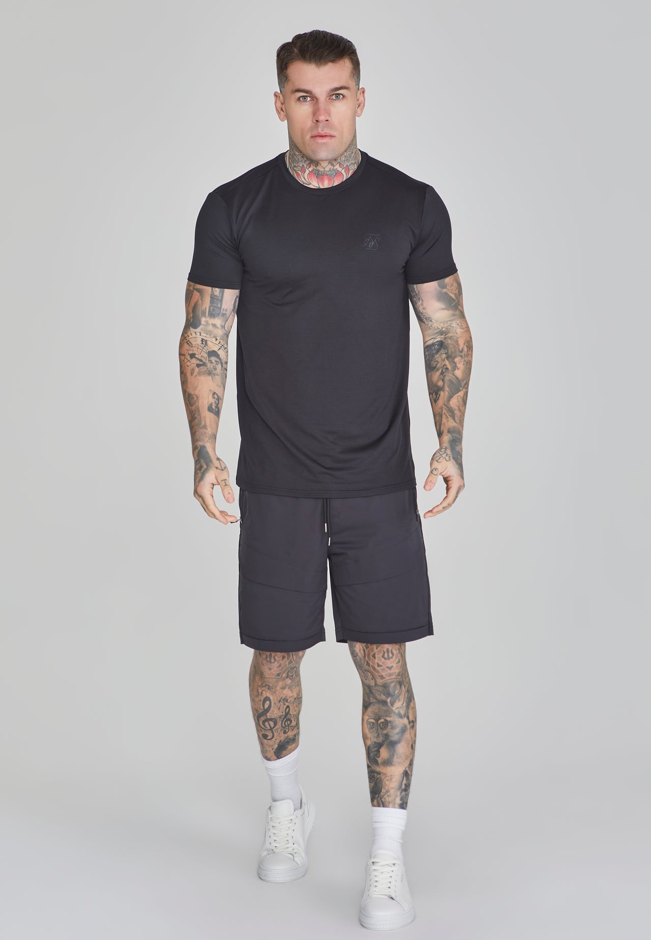 Black Muscle Fit T-Shirt (1)