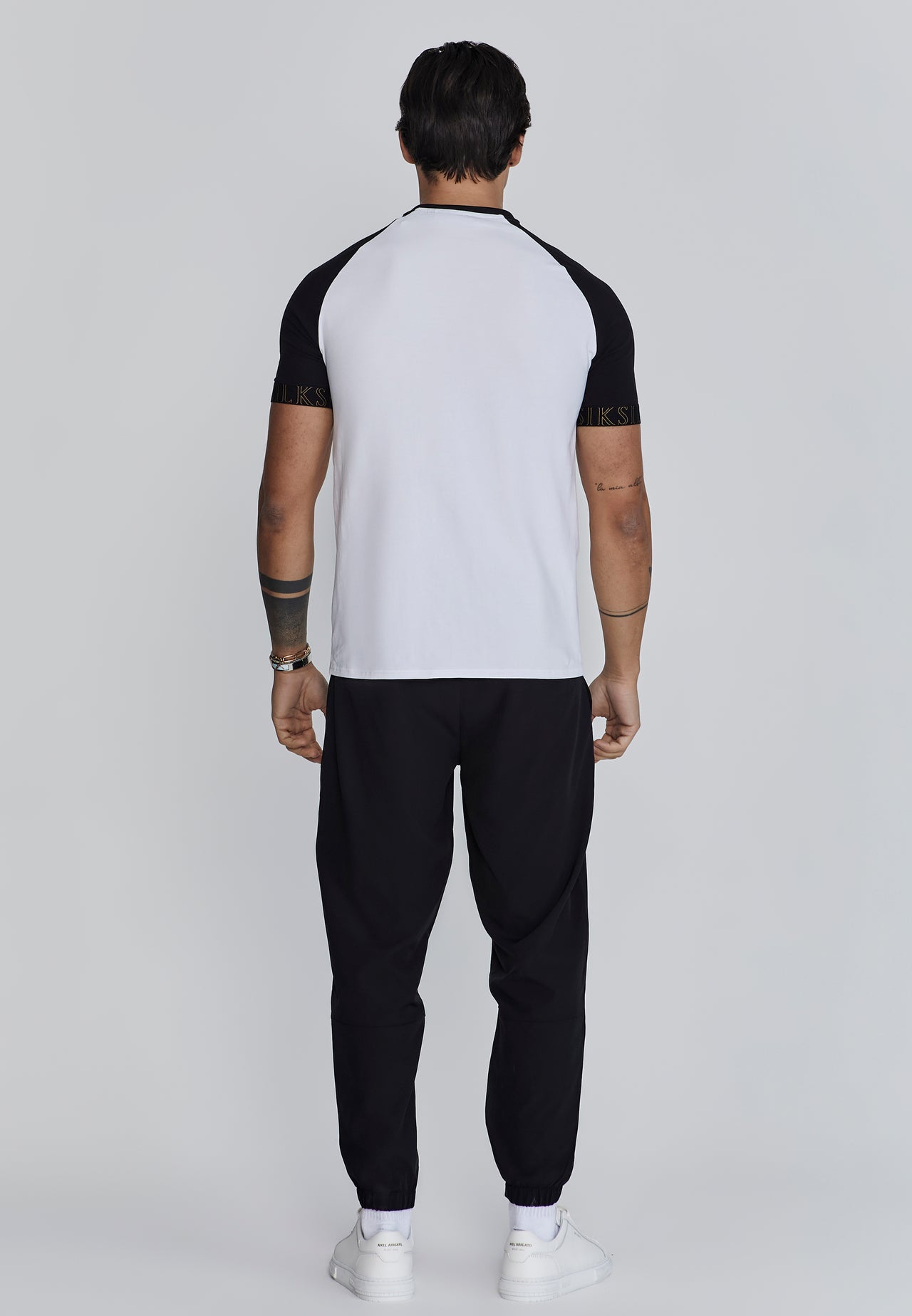 White Black Tech T-Shirt (4)