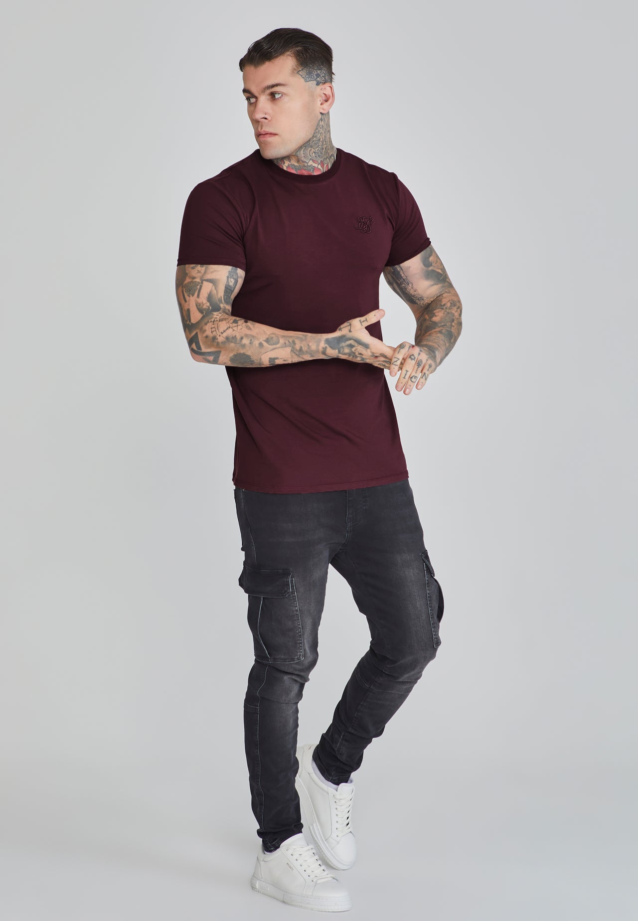 Burgundy Muscle Fit T-Shirt (3)