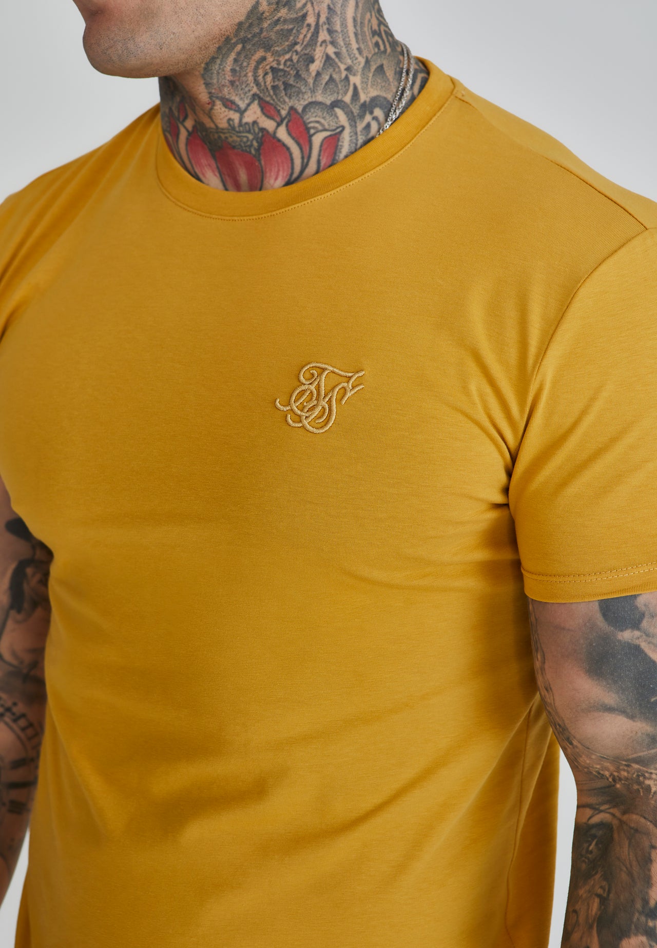 Siksilk Muscle Fit T-shirt Amarillo Chile Color Men's Yellow