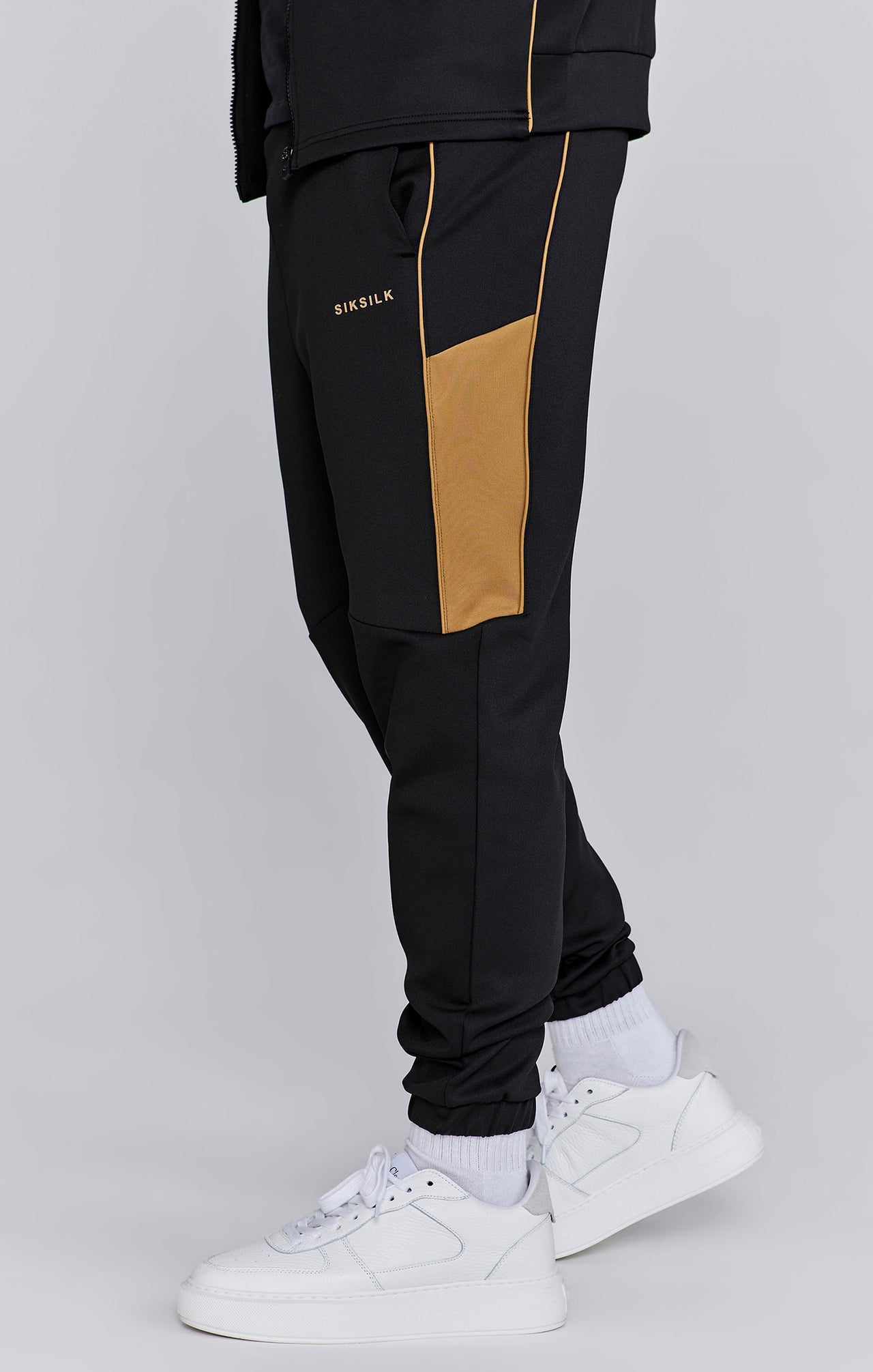 Black Muscle Fit Joggers (2)