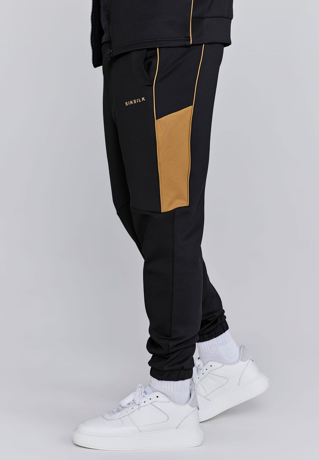 Black Muscle Fit Joggers (2)