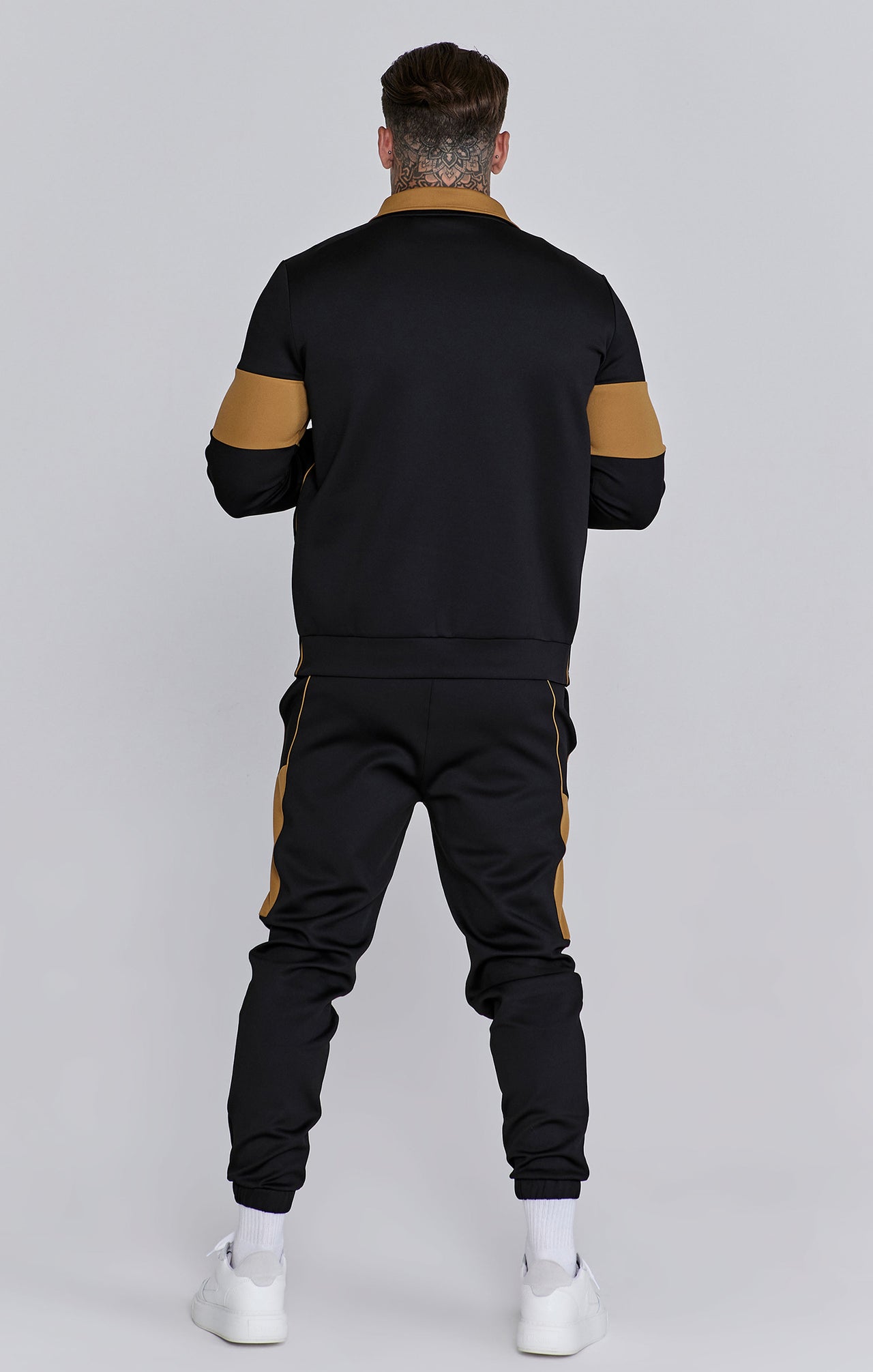 Black Muscle Fit Joggers (4)