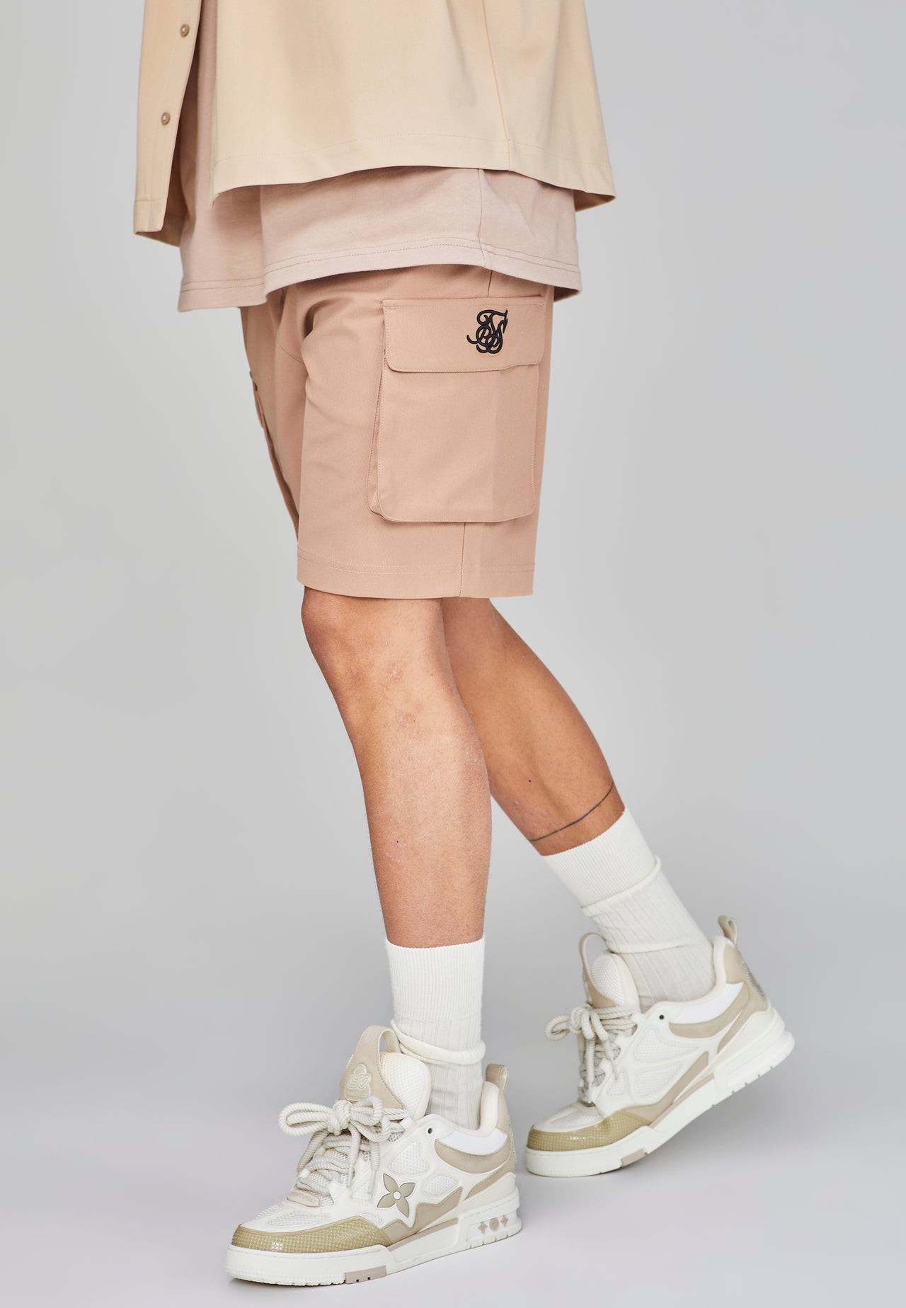 Brown Cargo Shorts (3)