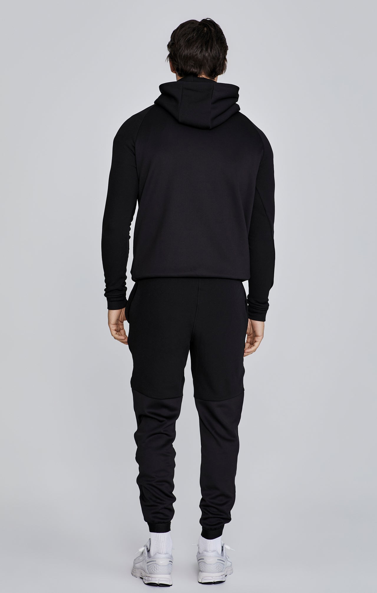 Black Pullover Hoodie (4)