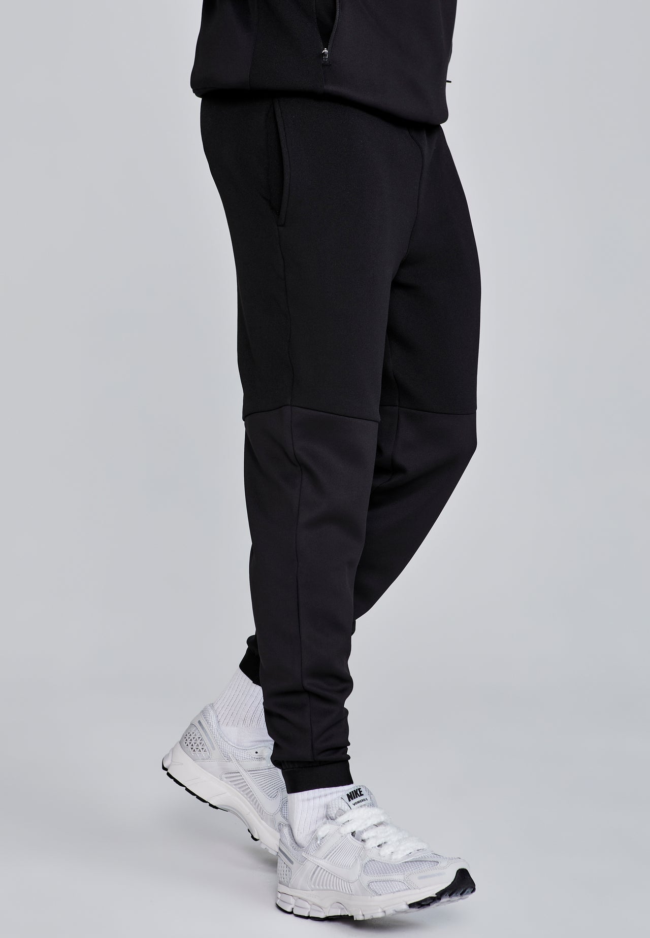 Black Muscle Fit Joggers (2)