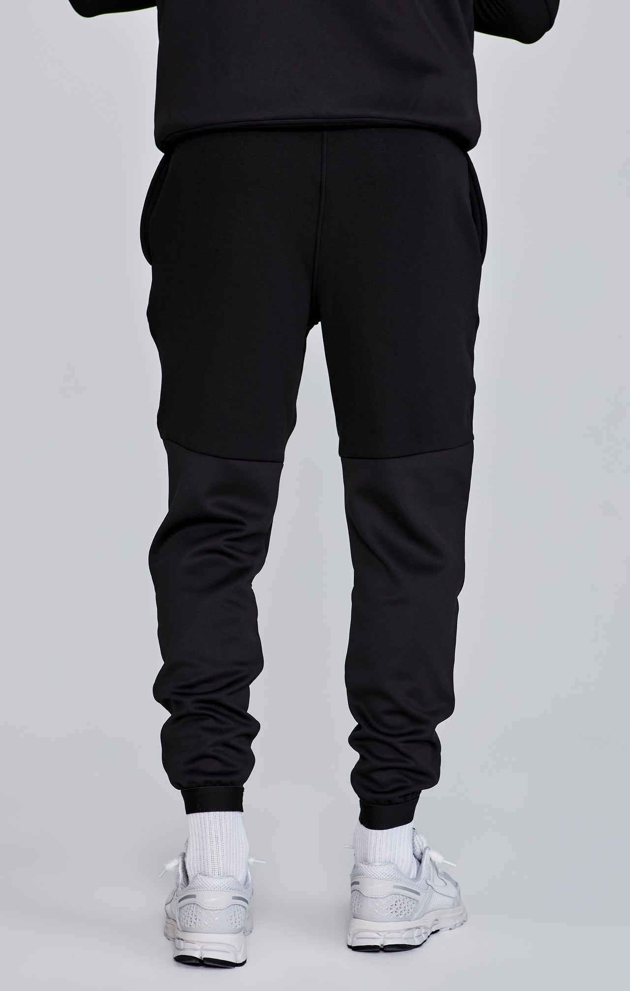 Black Muscle Fit Joggers (3)