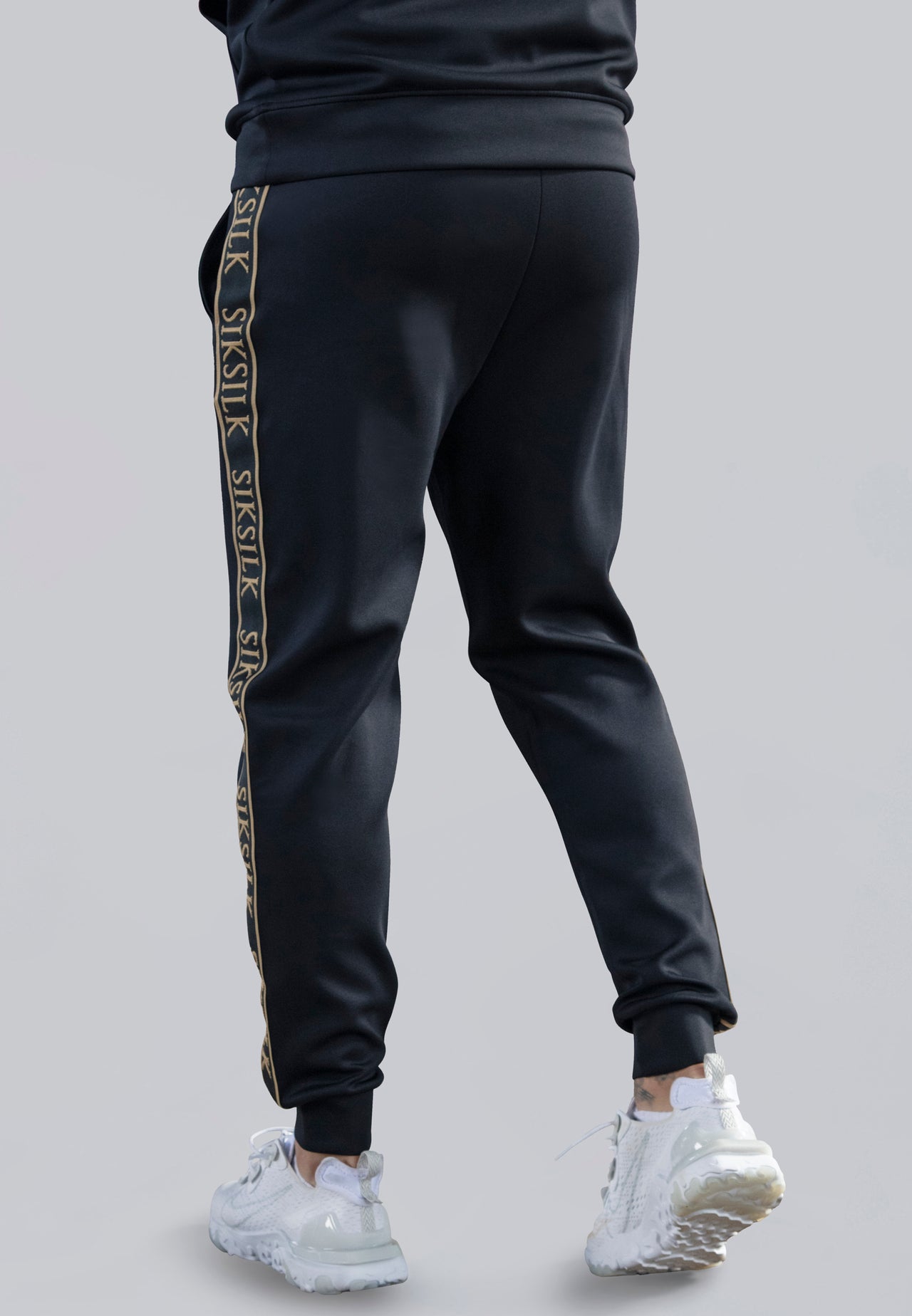 Black Muscle Fit Joggers (2)