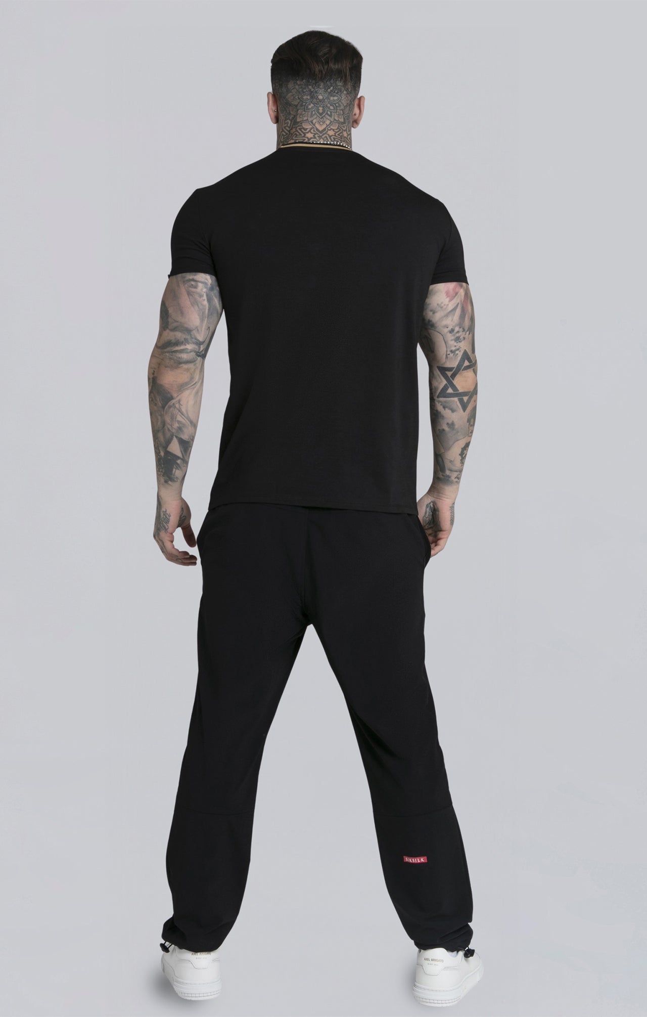 Black Muscle Fit T-Shirt (4)