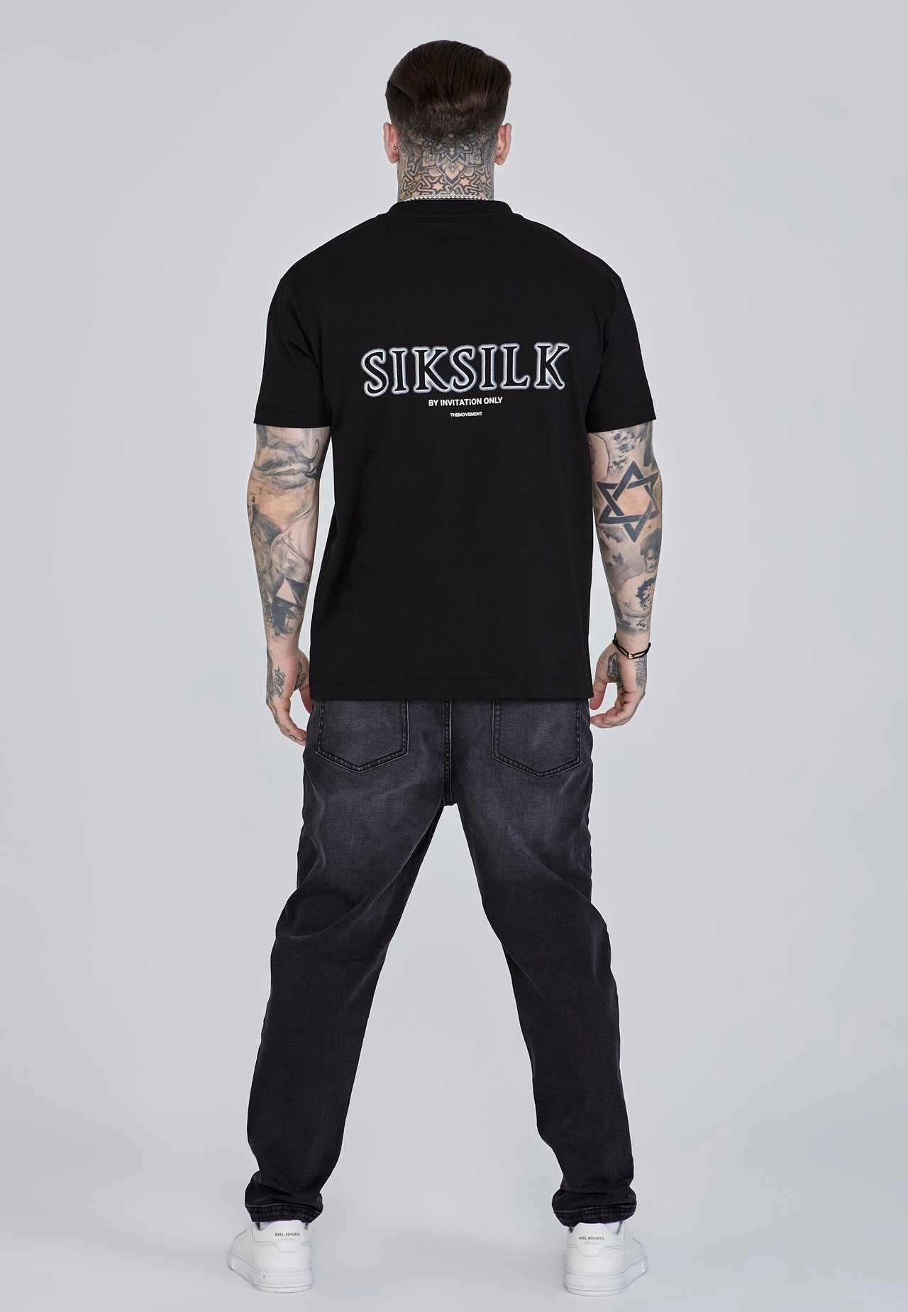 Black Graphic T-Shirt (4)