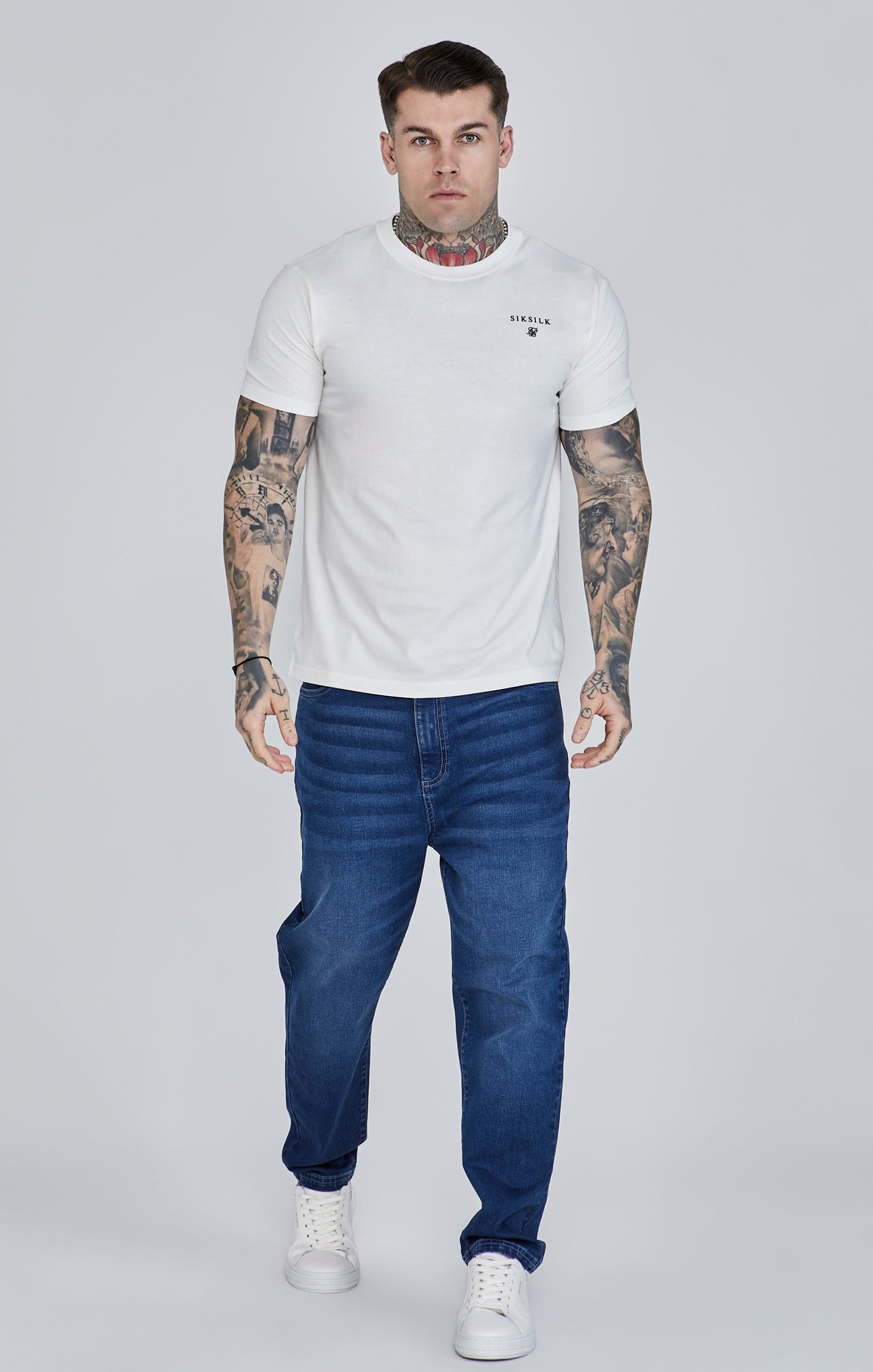 Tapered Jeans (1)