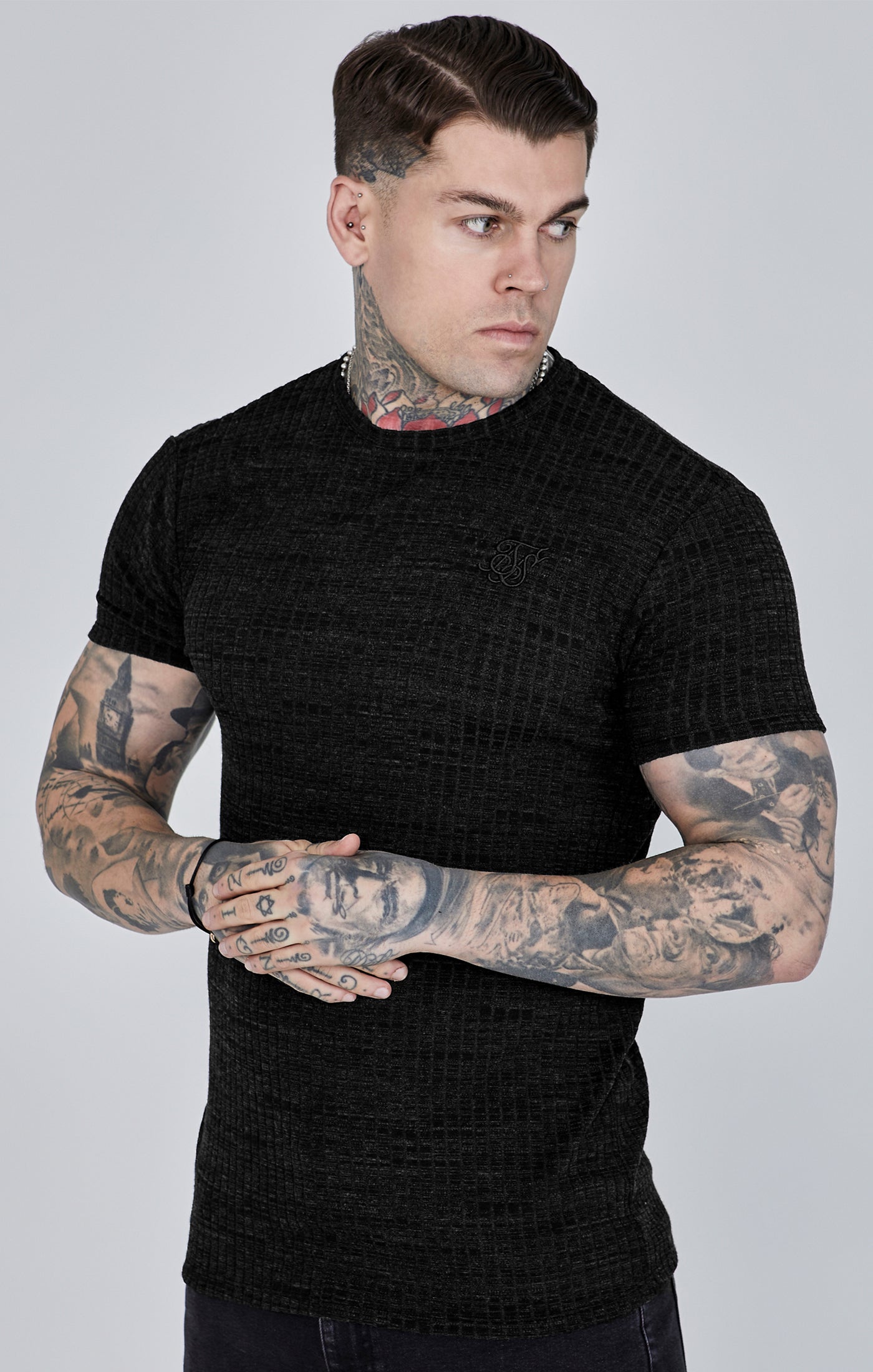 Camiseta fashion negra siksilk