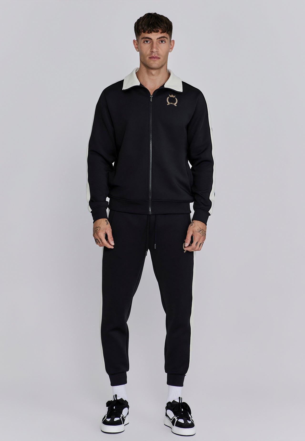 Black Crest Track Top (2)