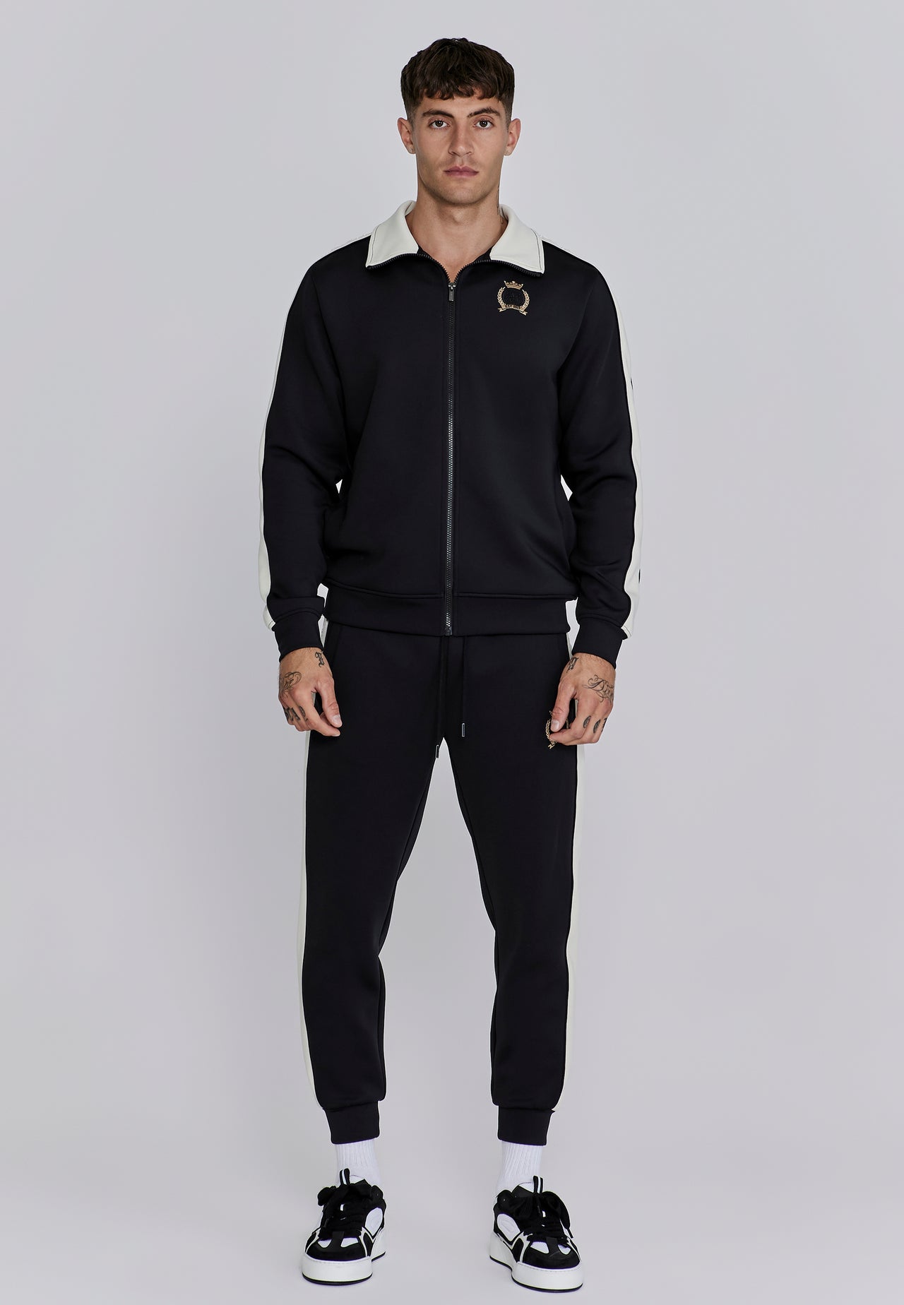 Black Crest Joggers (3)