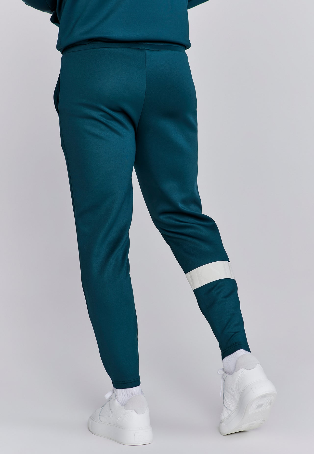 Green Dynamic Joggers (2)