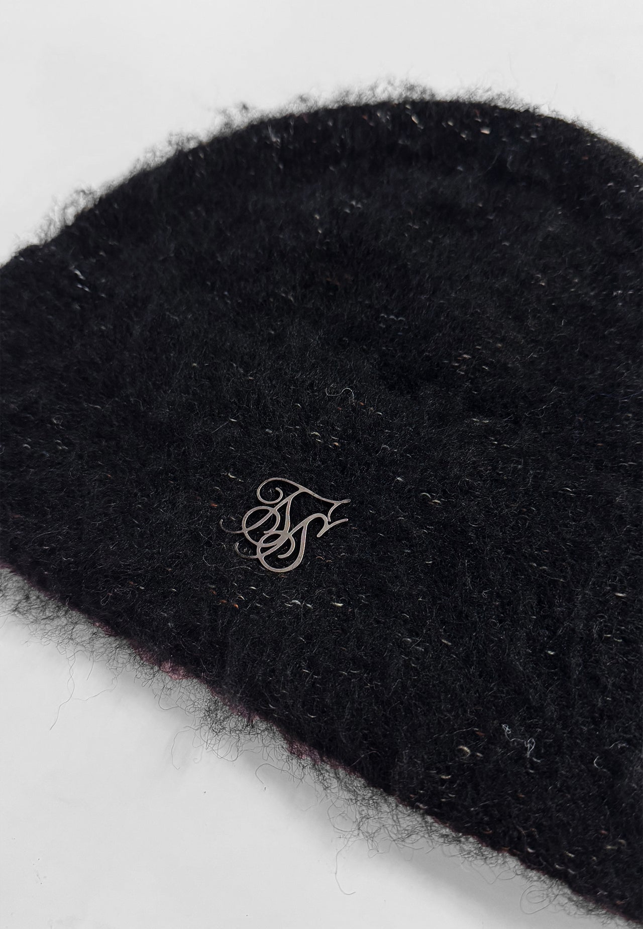 Black Knitted Beanie (1)