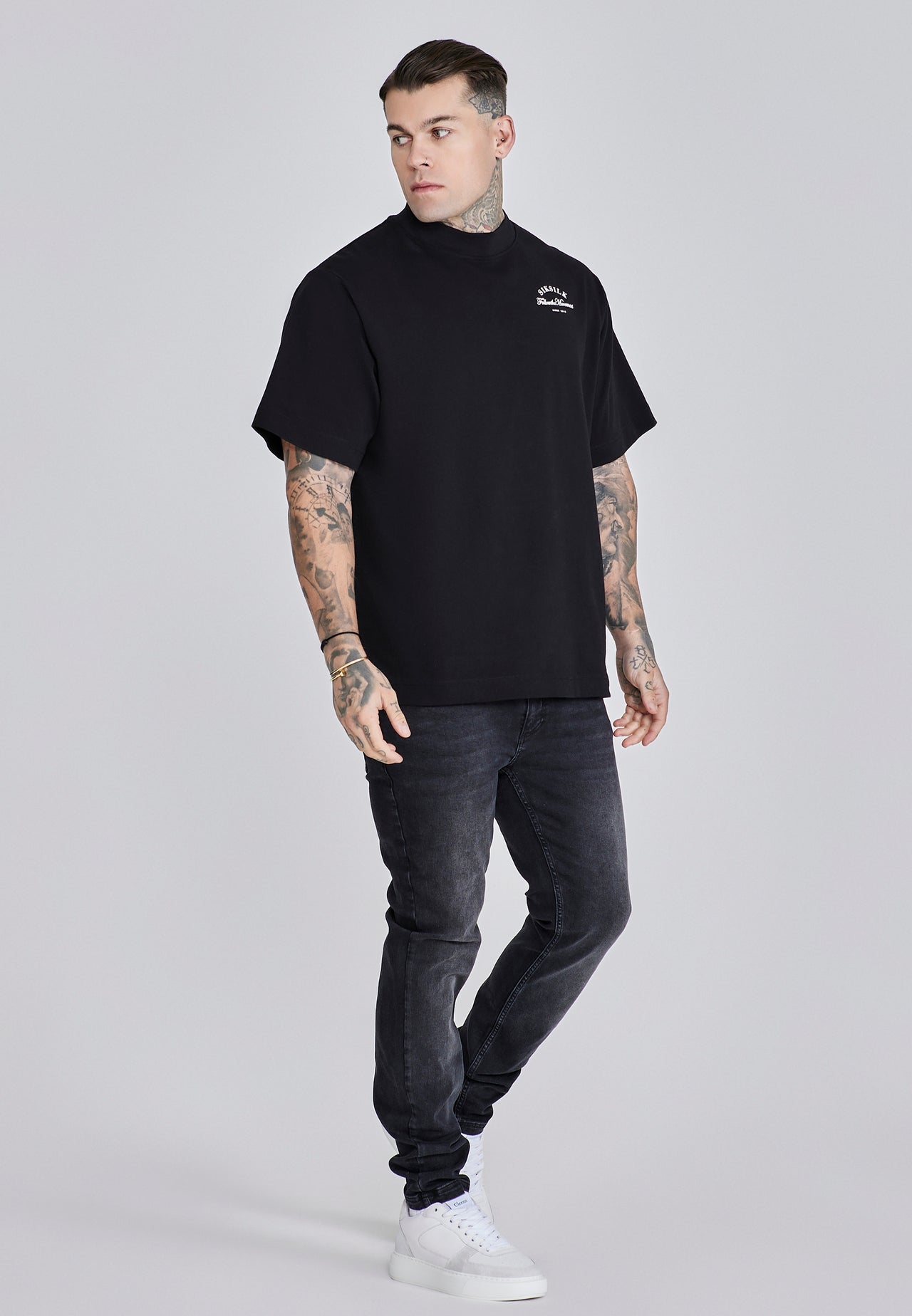 Black Logo T-Shirt (3)