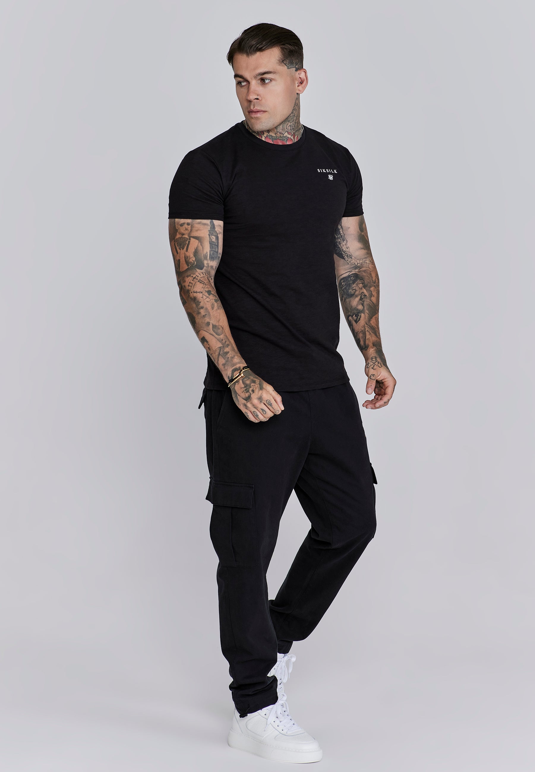 Polera Siksilk Hombre Blanca Siksilk Relaxed Fit T-shirt Negras Chile Color  POLERA RELAXED FIT