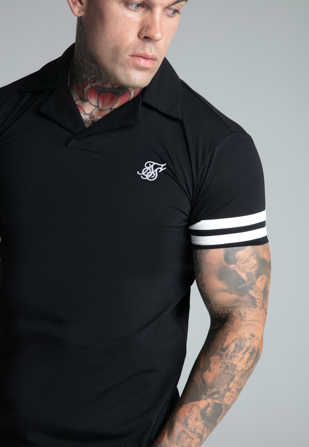 Black  Tournament Revere Polo (2)