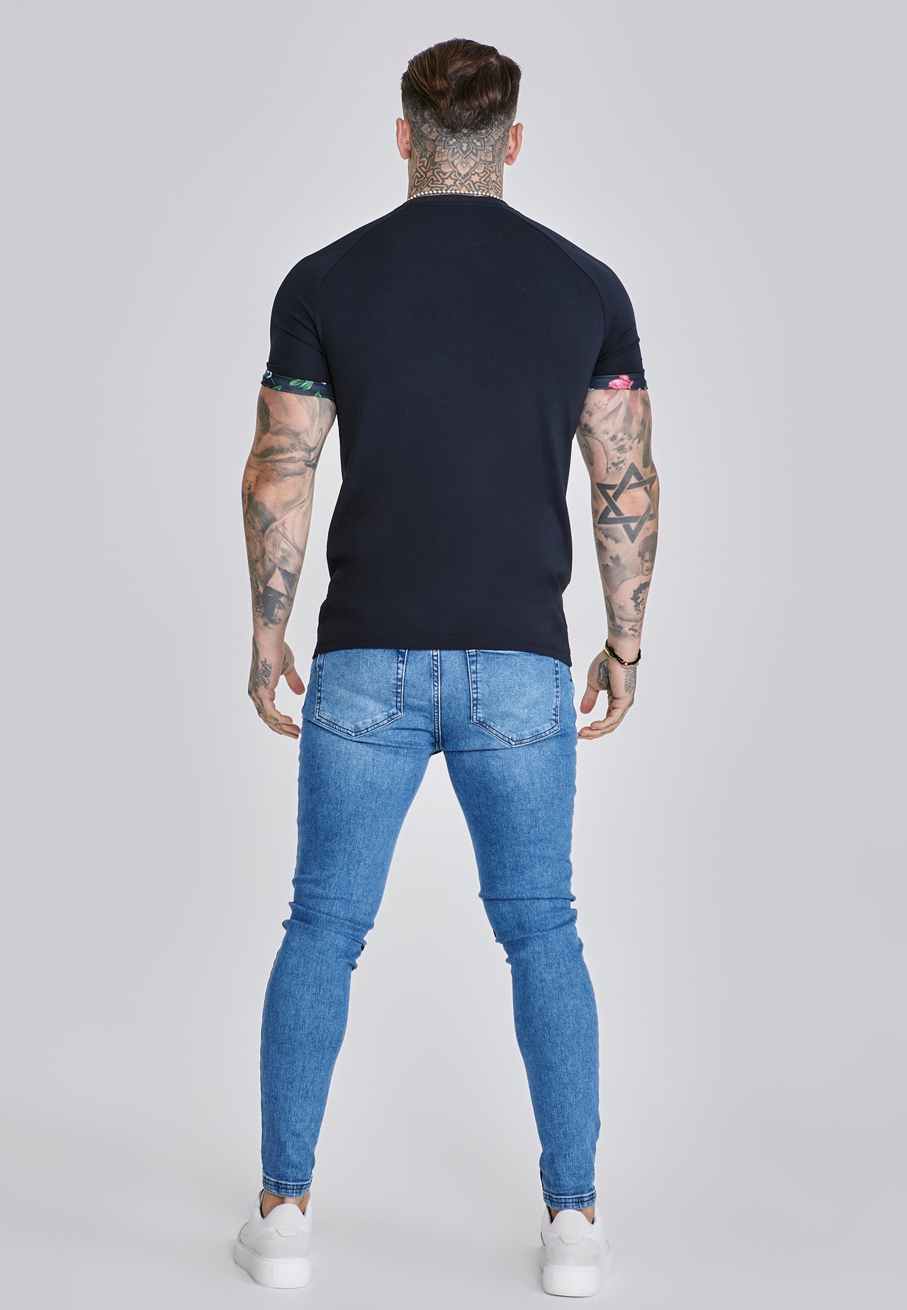 Roll Sleeve T-Shirt (4)