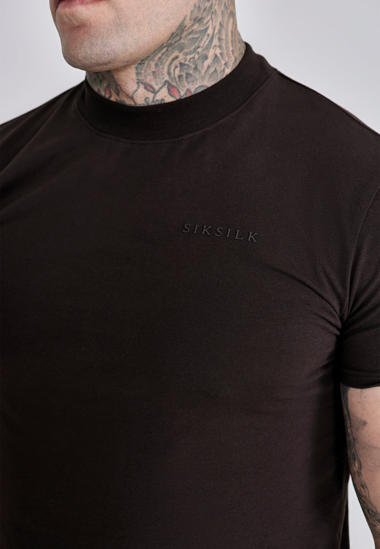Muscle Fit T-Shirt (1)