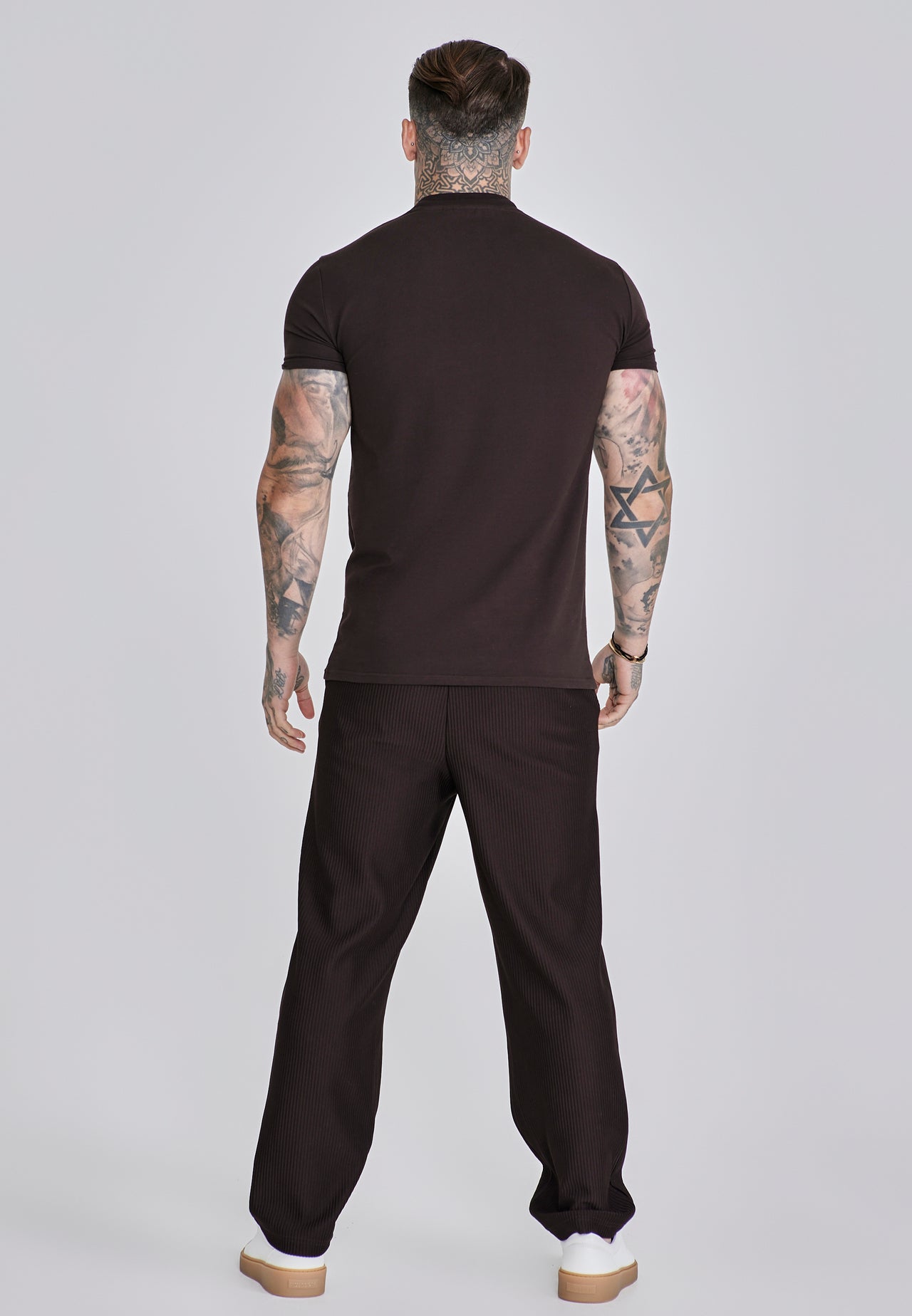 Muscle Fit T-Shirt (4)