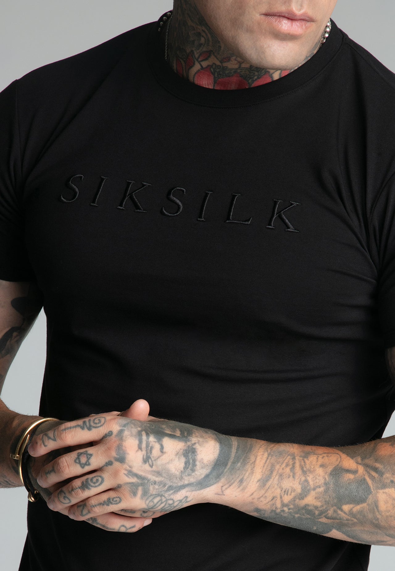 Black Muscle Fit T-Shirt (2)